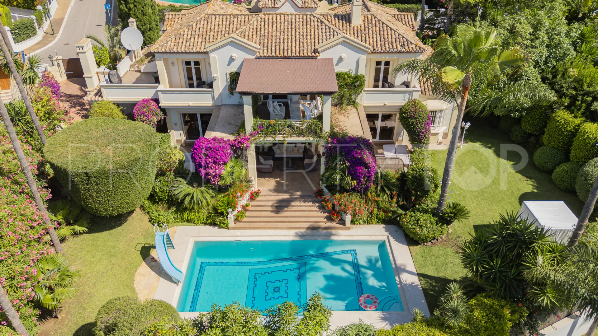 Buy Bahia de Marbella villa