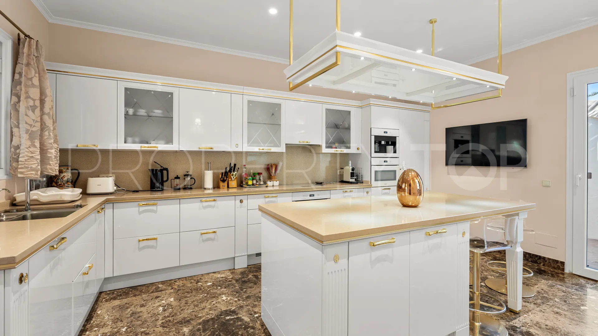 Buy Bahia de Marbella villa