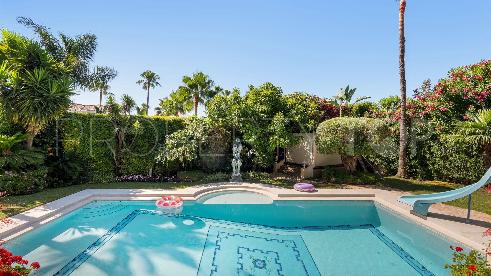 Buy Bahia de Marbella villa