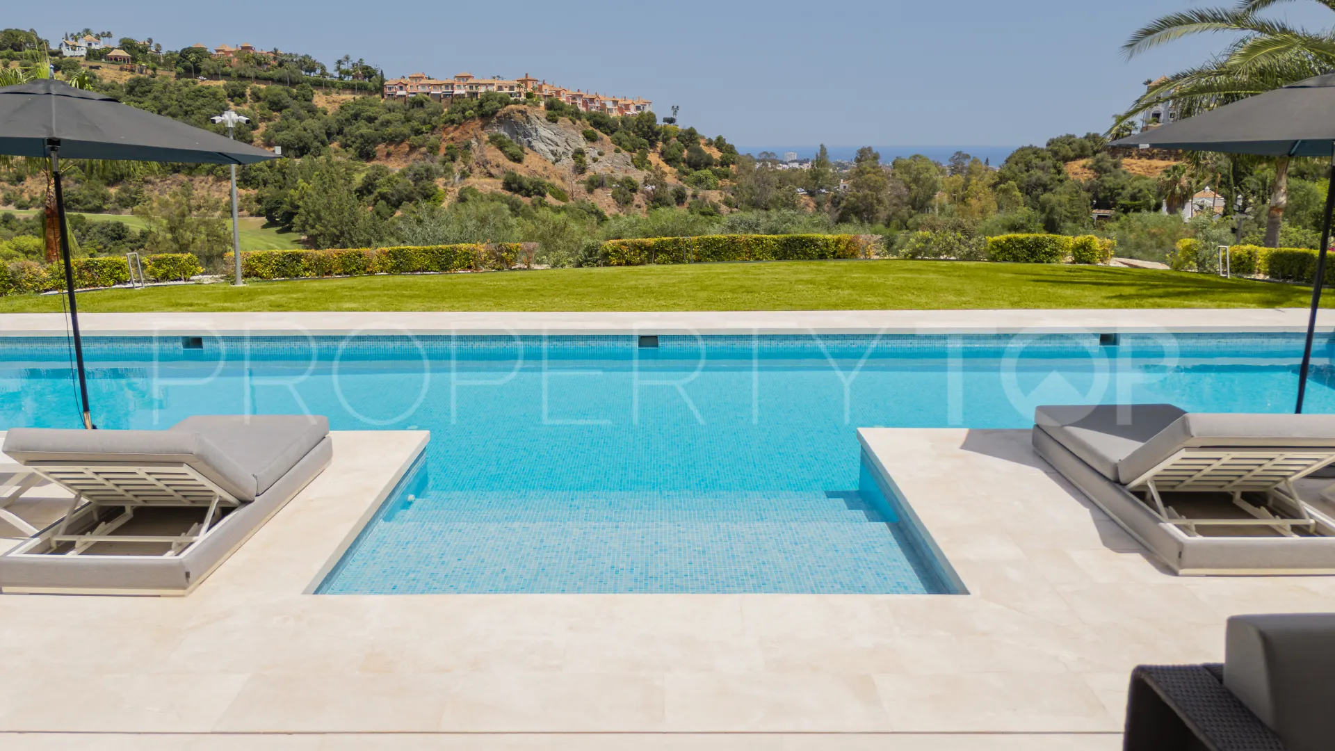 Villa with 6 bedrooms for sale in Los Almendros