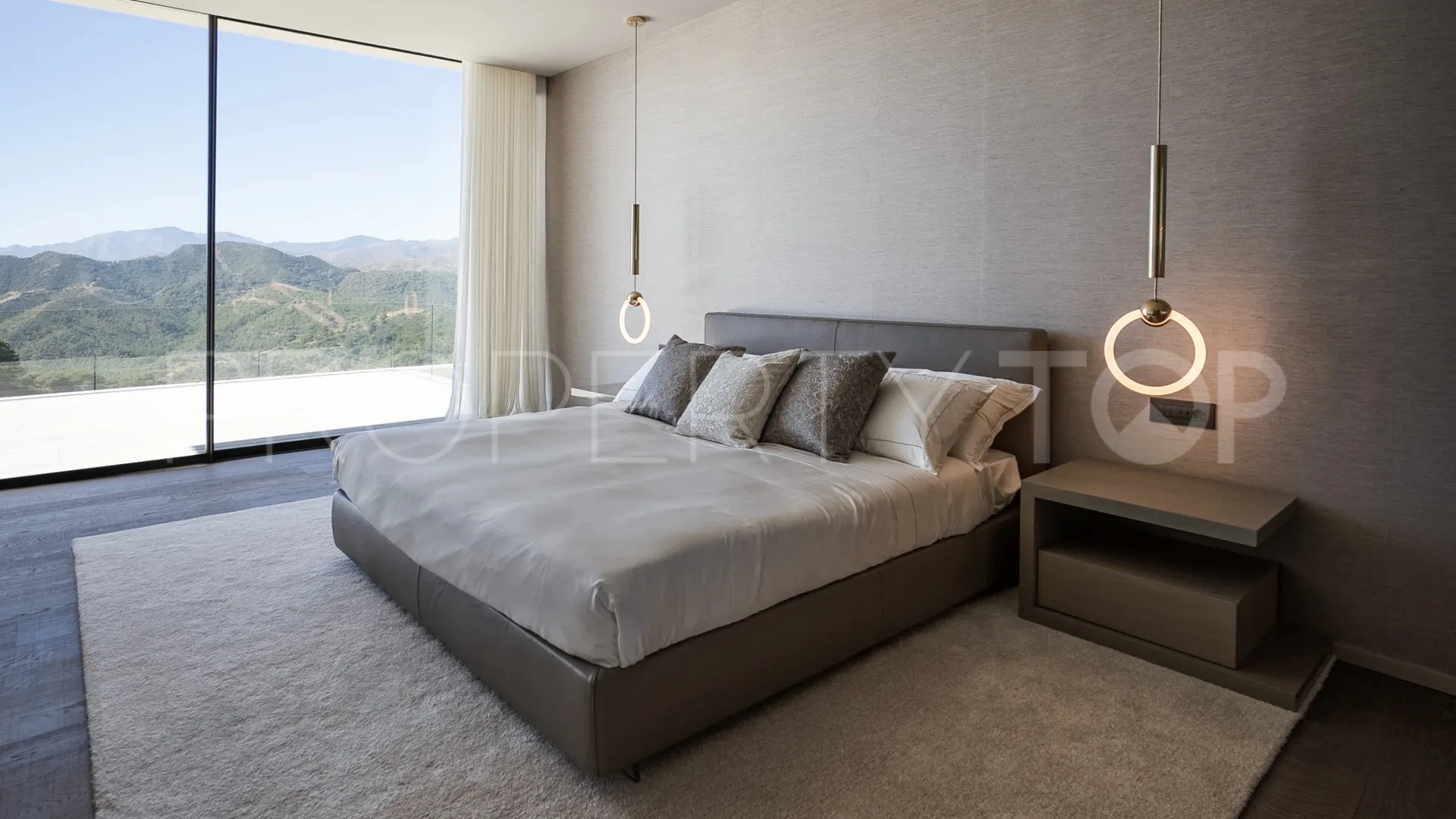 Villa de 7 dormitorios en venta en La Zagaleta