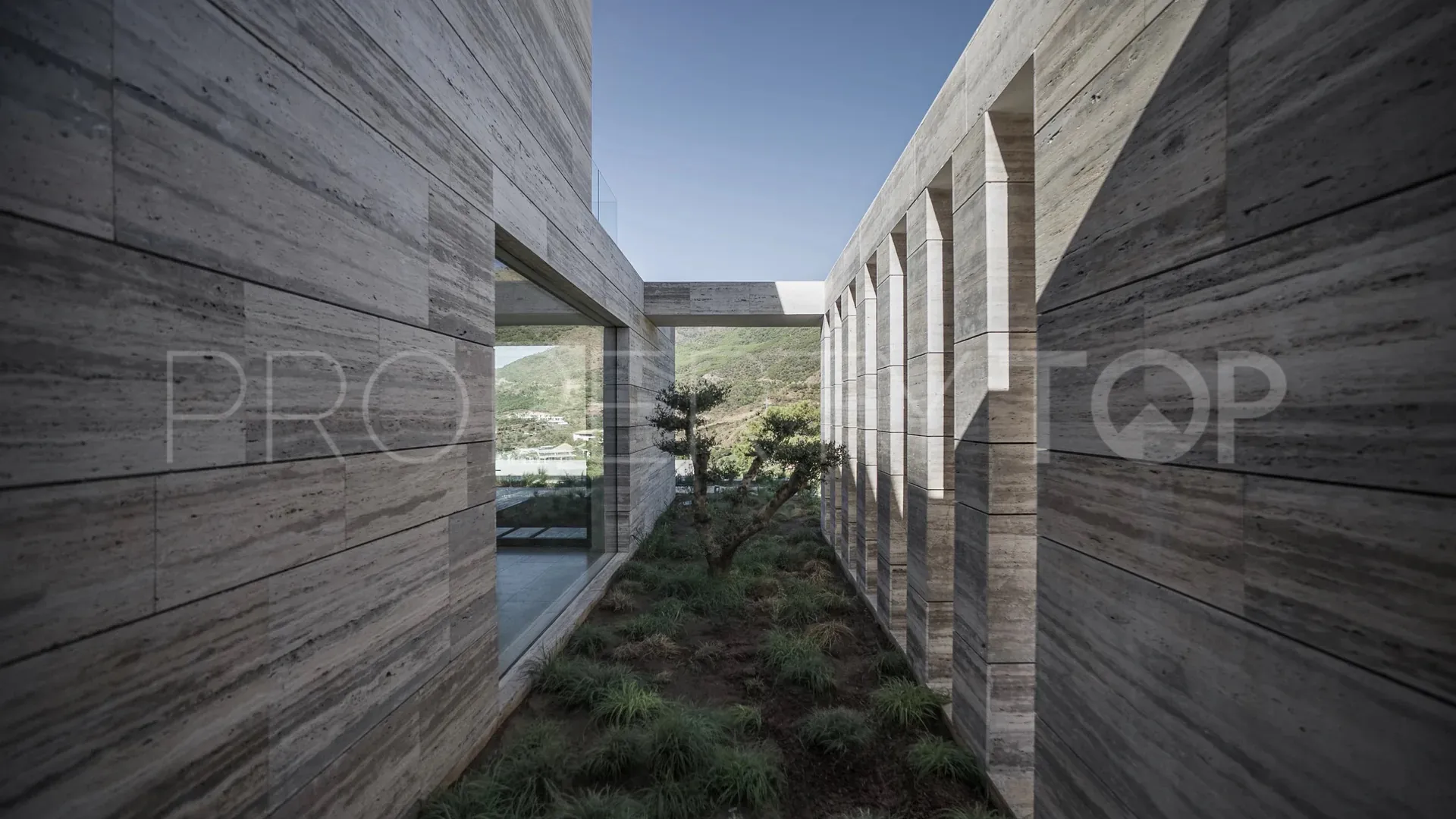 Villa de 7 dormitorios en venta en La Zagaleta
