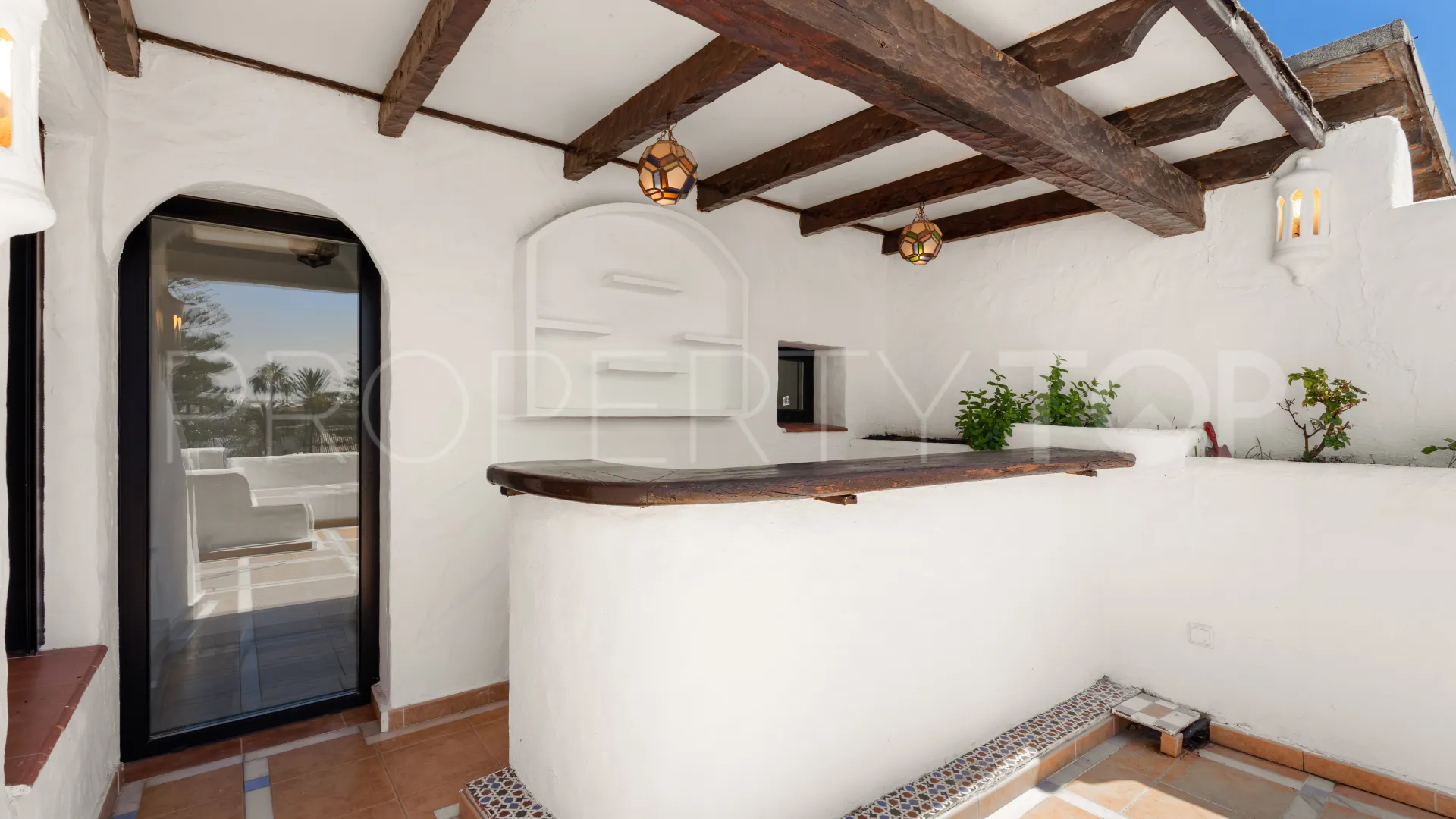 Duplex penthouse in Alcazaba for sale