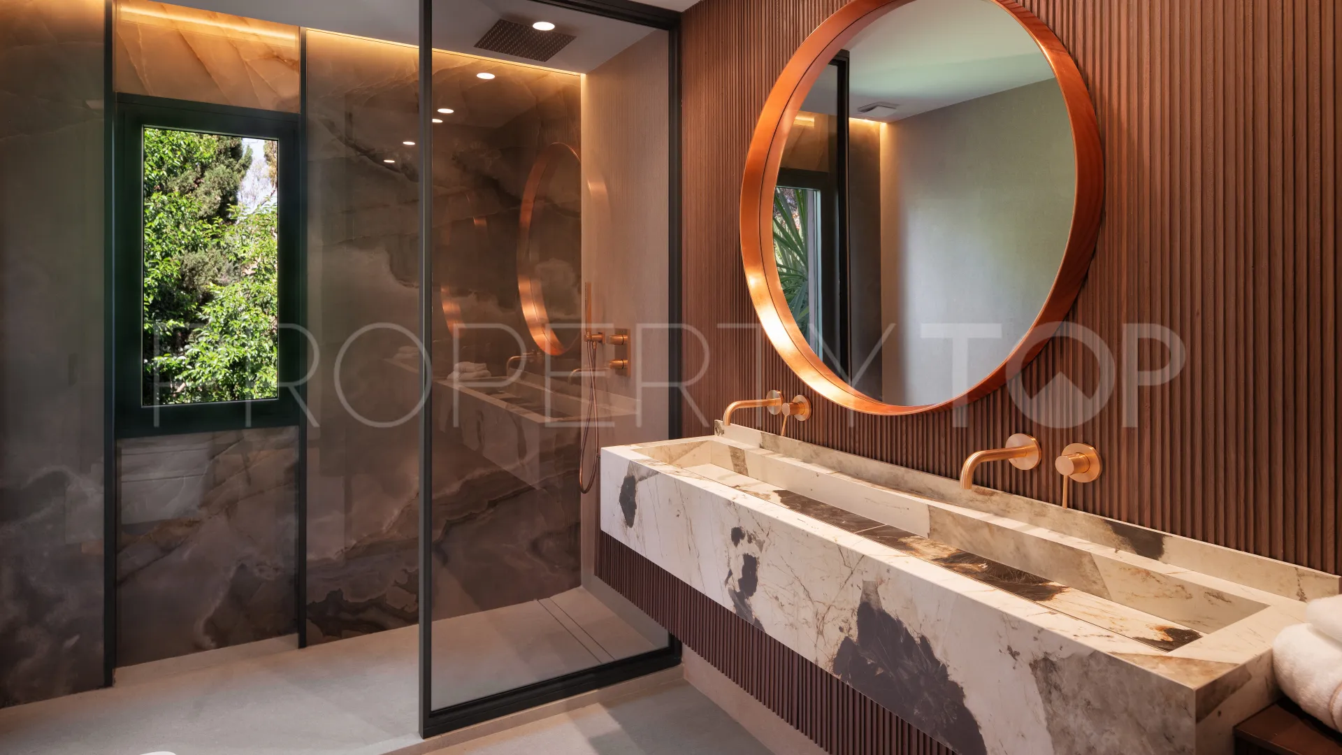 3 bedrooms penthouse for sale in Kings Hills