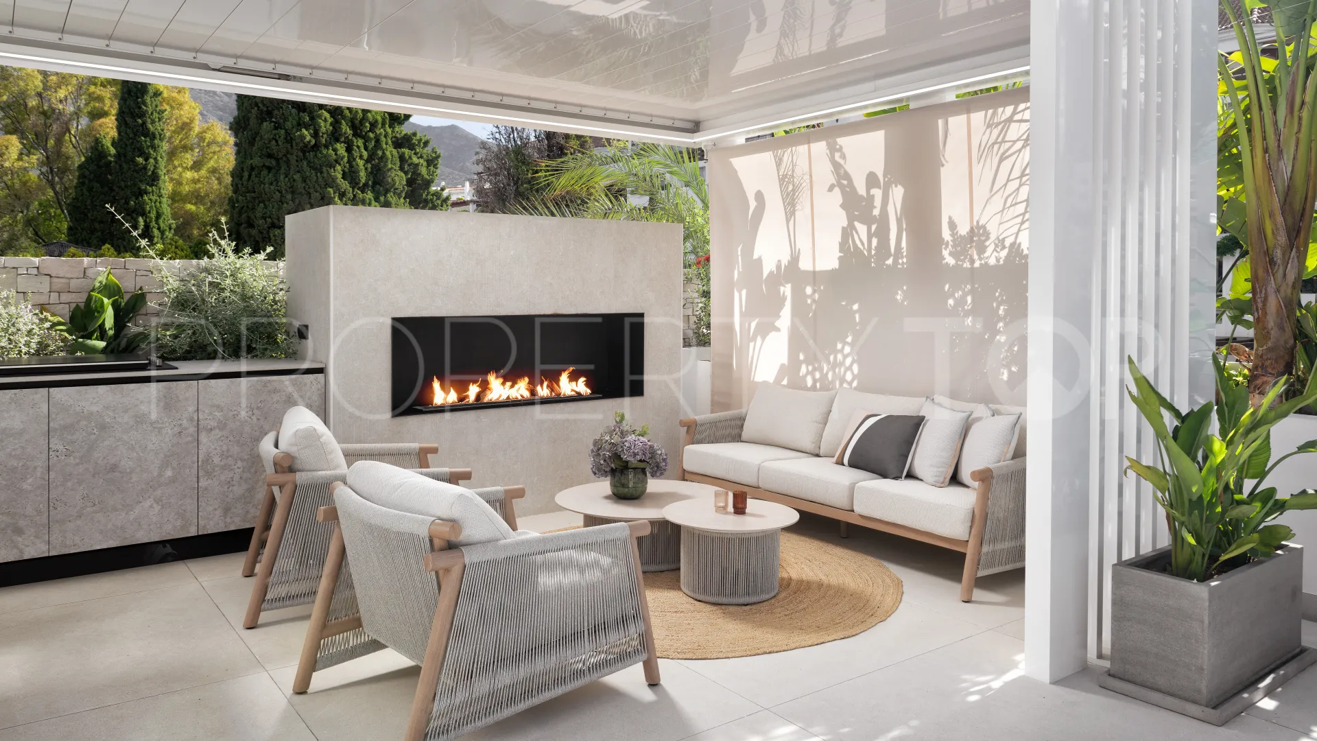 3 bedrooms penthouse for sale in Kings Hills