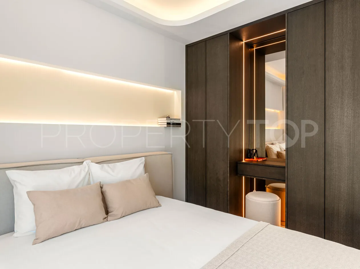 For sale penthouse in Condado de Sierra Blanca with 4 bedrooms