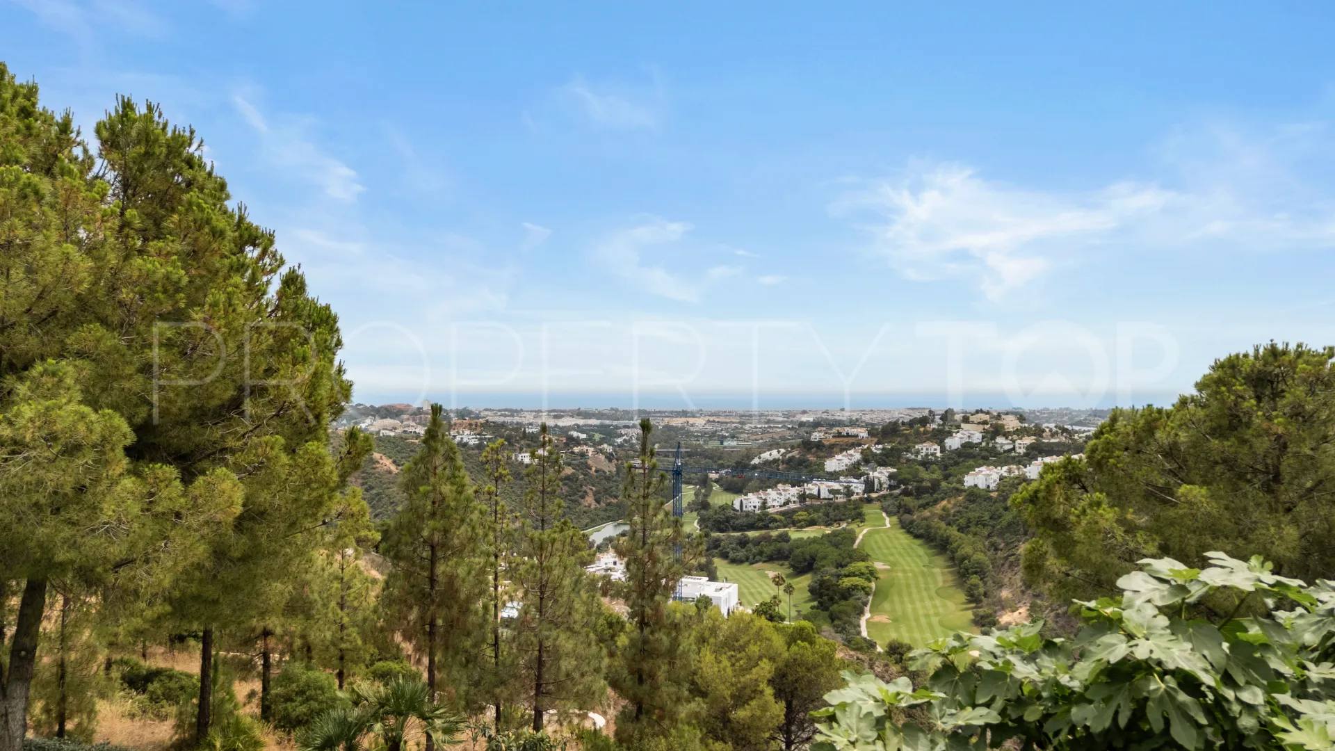 Villa en venta con 8 dormitorios en El Madroñal