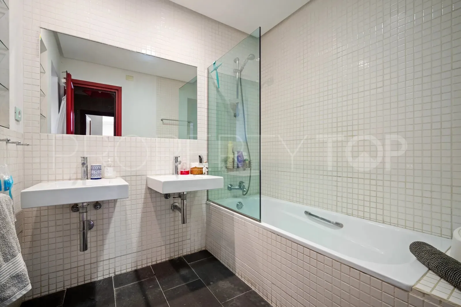 Comprar villa en La Merced de 4 dormitorios