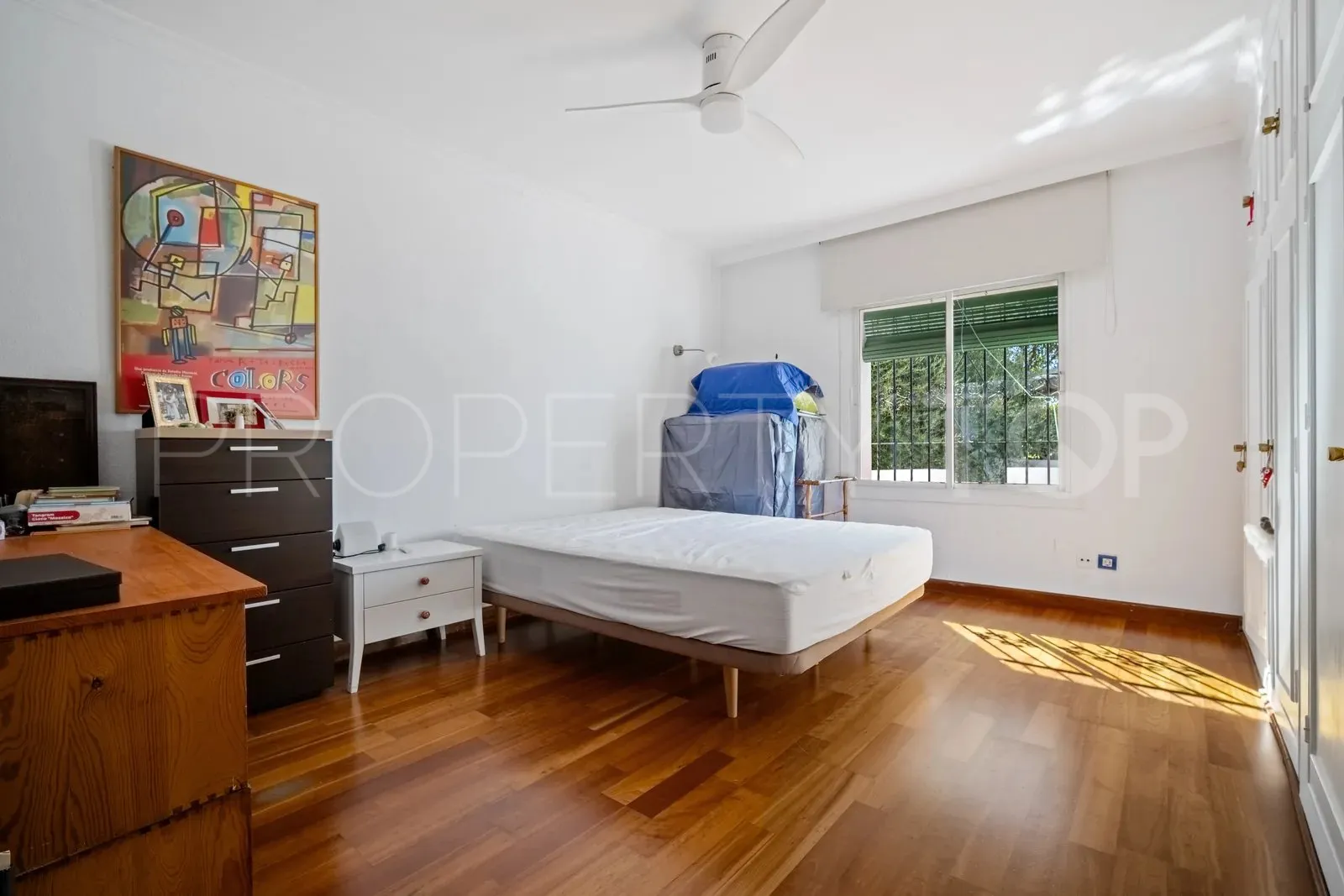 Comprar villa en La Merced de 4 dormitorios