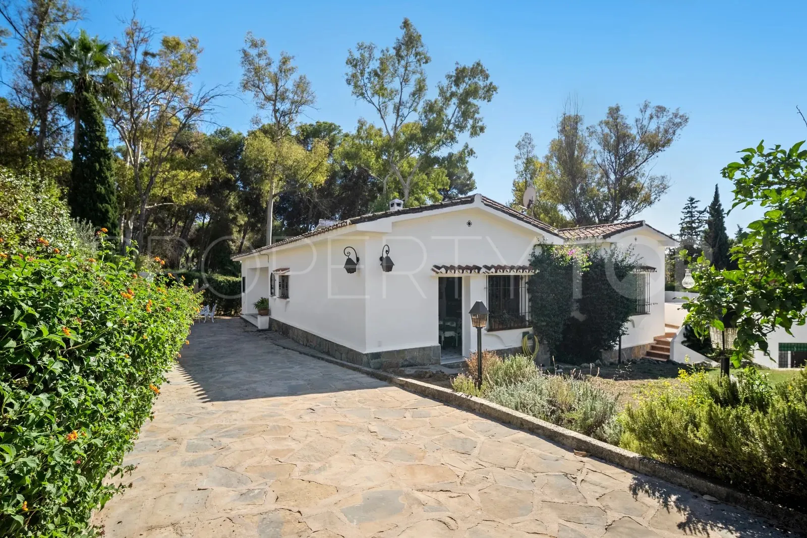 Comprar villa en La Merced de 4 dormitorios