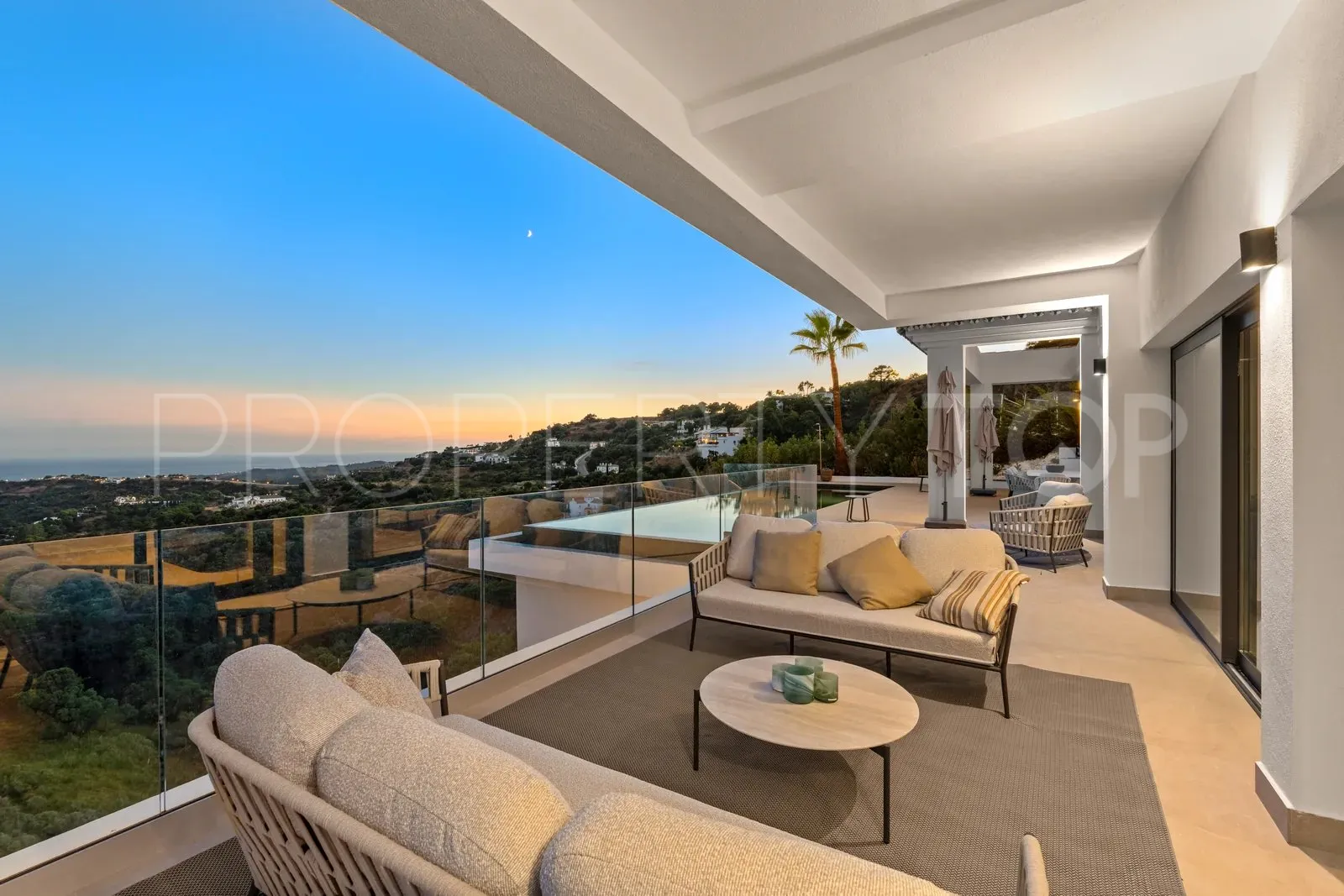 Villa for sale in Monte Mayor with 5 bedrooms