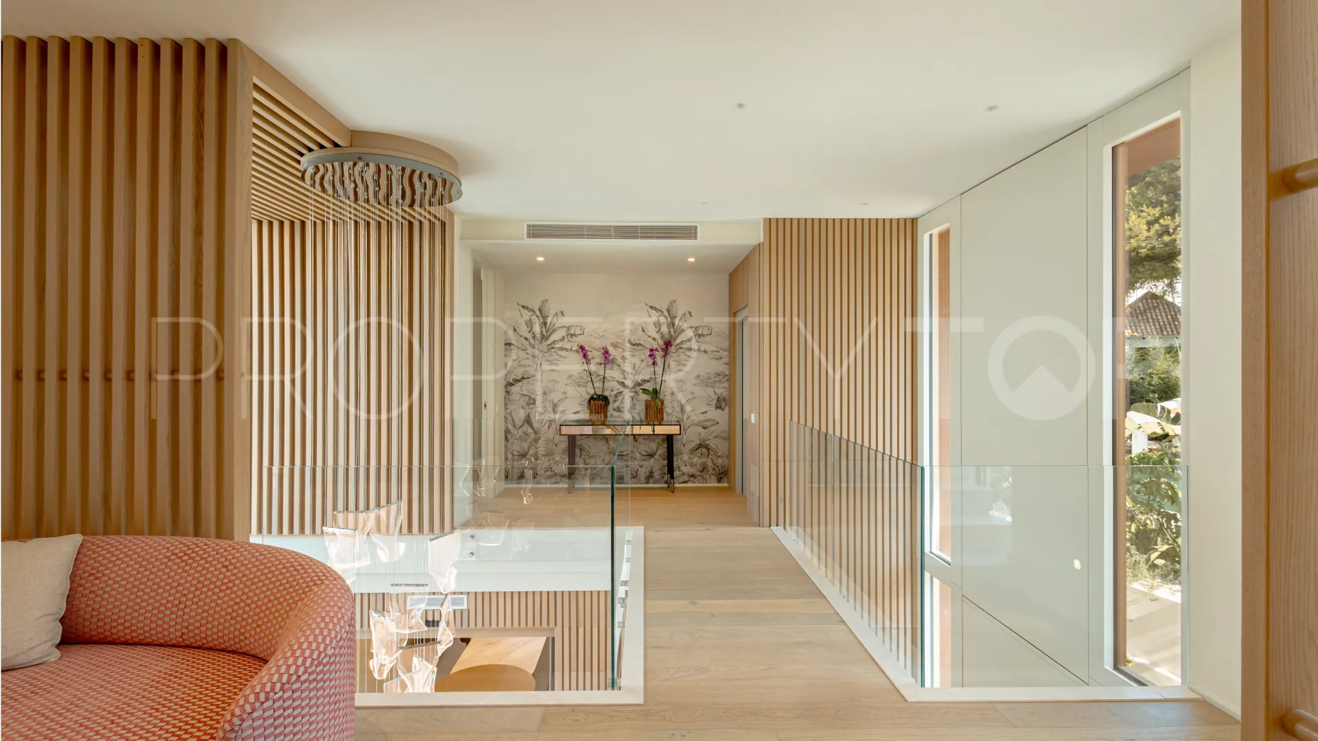 Buy Los Monteros Playa villa with 5 bedrooms