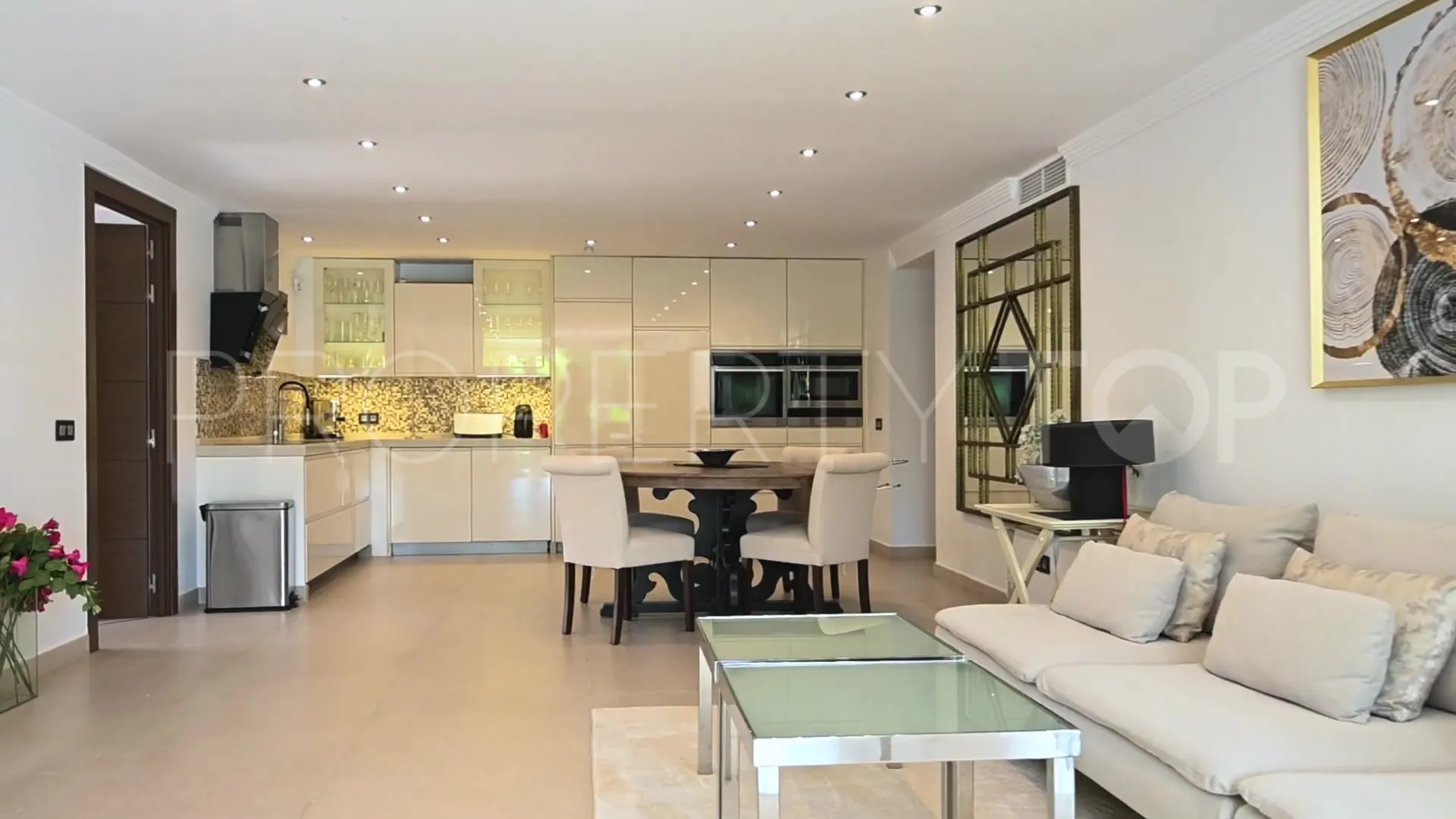 8 bedrooms villa for sale in Linda Vista Baja