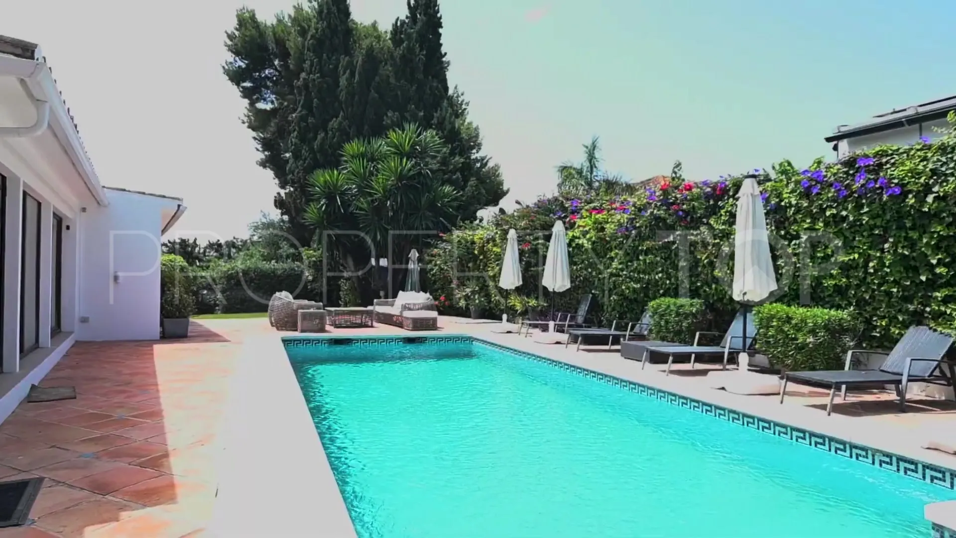 8 bedrooms villa for sale in Linda Vista Baja