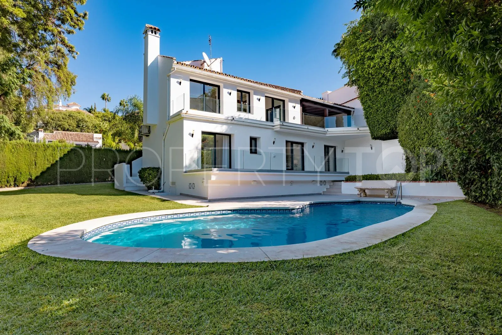 Villa for sale in El Rosario