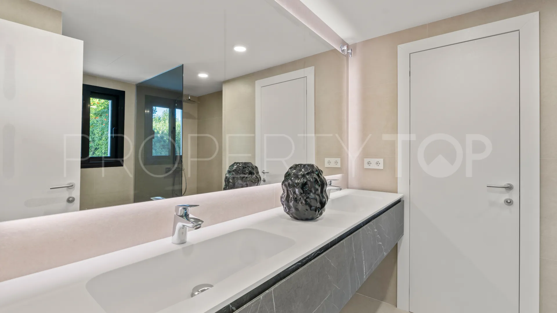 Villa for sale in El Rosario