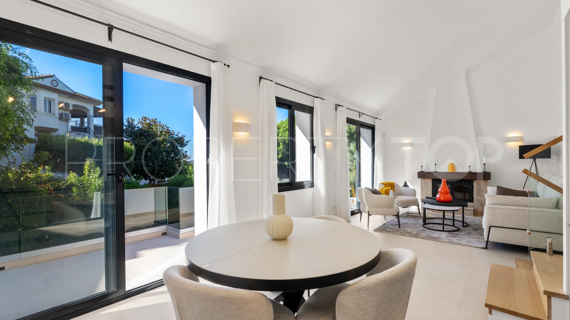 Villa for sale in El Rosario