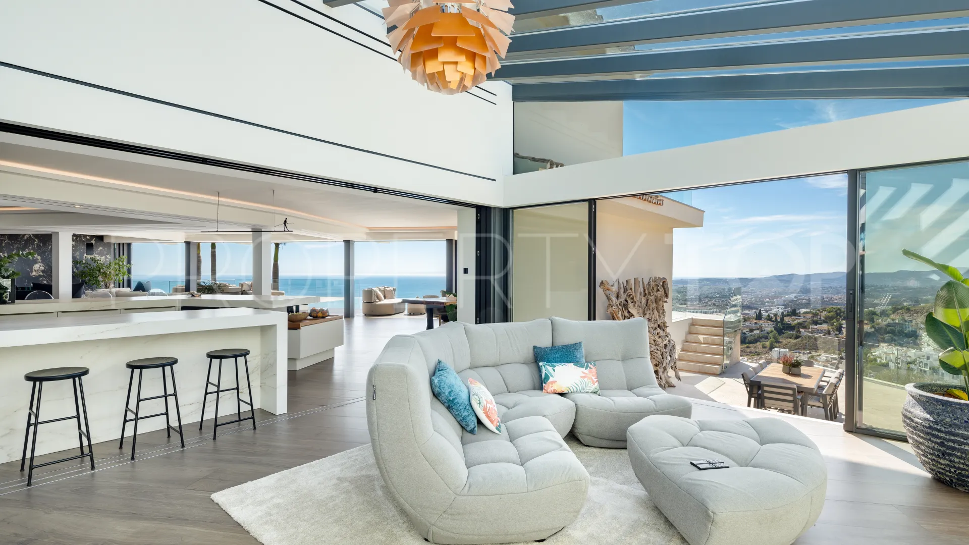 Villa en venta en Benalmadena