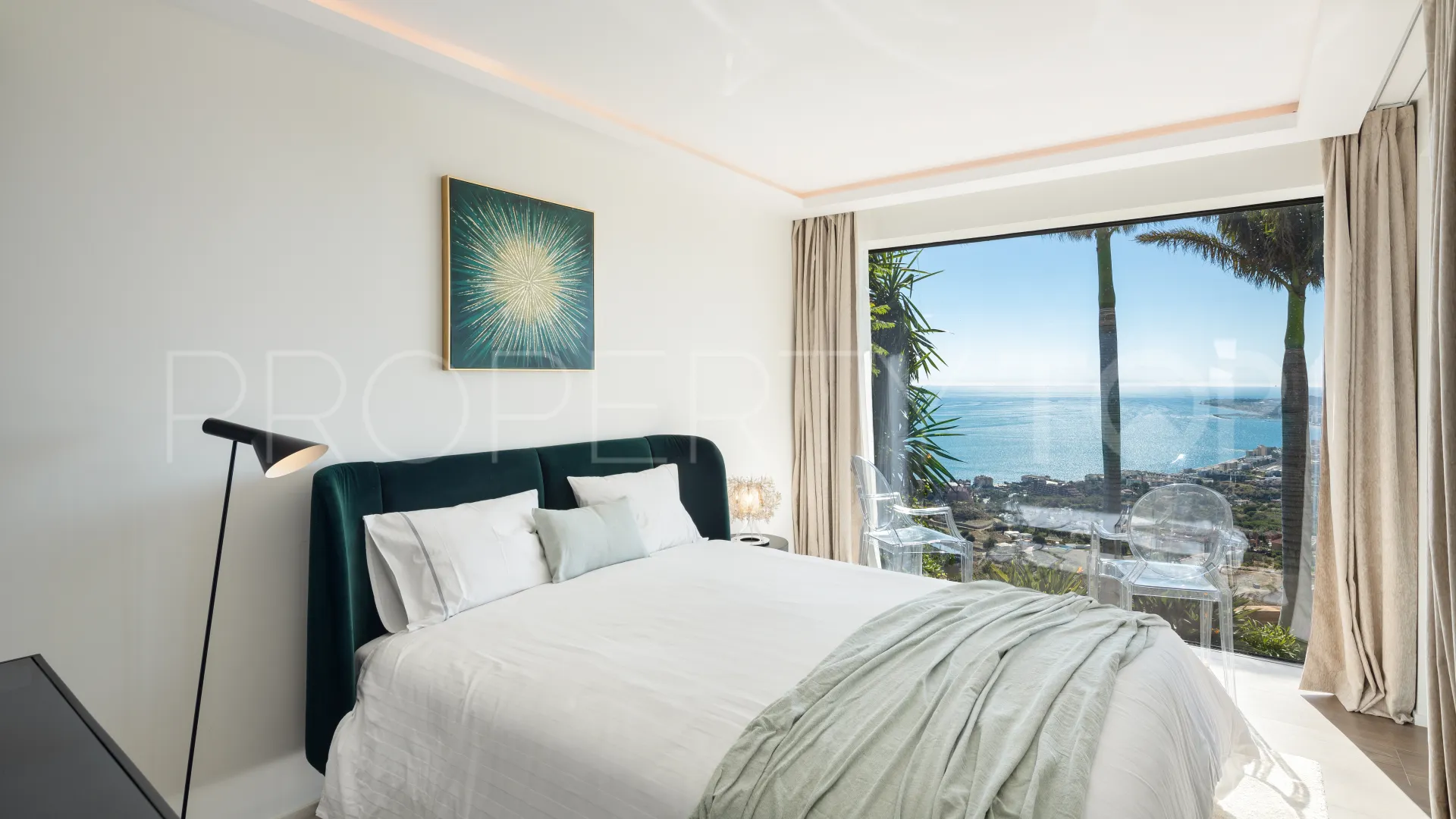 Villa en venta en Benalmadena