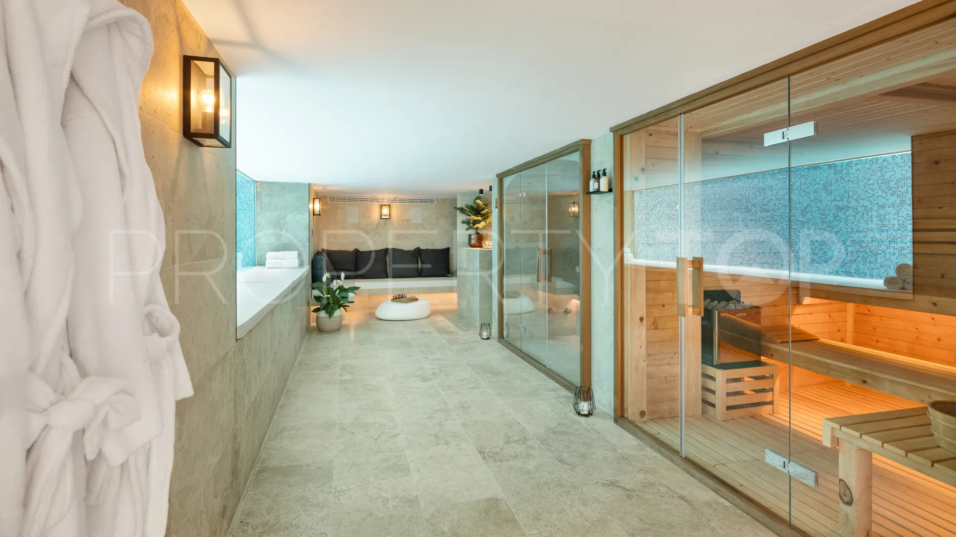 Villa en venta en Benalmadena