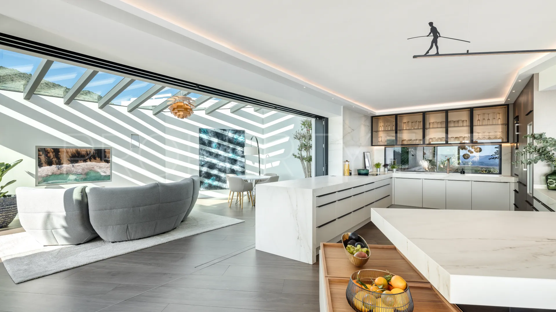 Villa en venta en Benalmadena