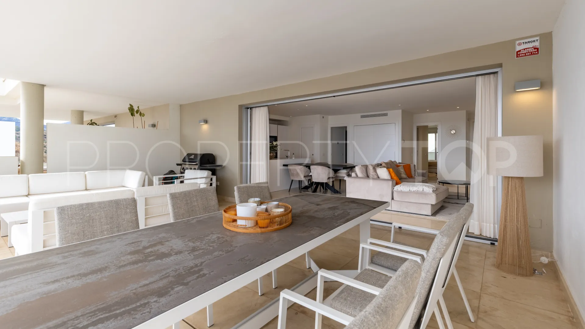 Se vende apartamento de 2 dormitorios en La Morelia de Marbella