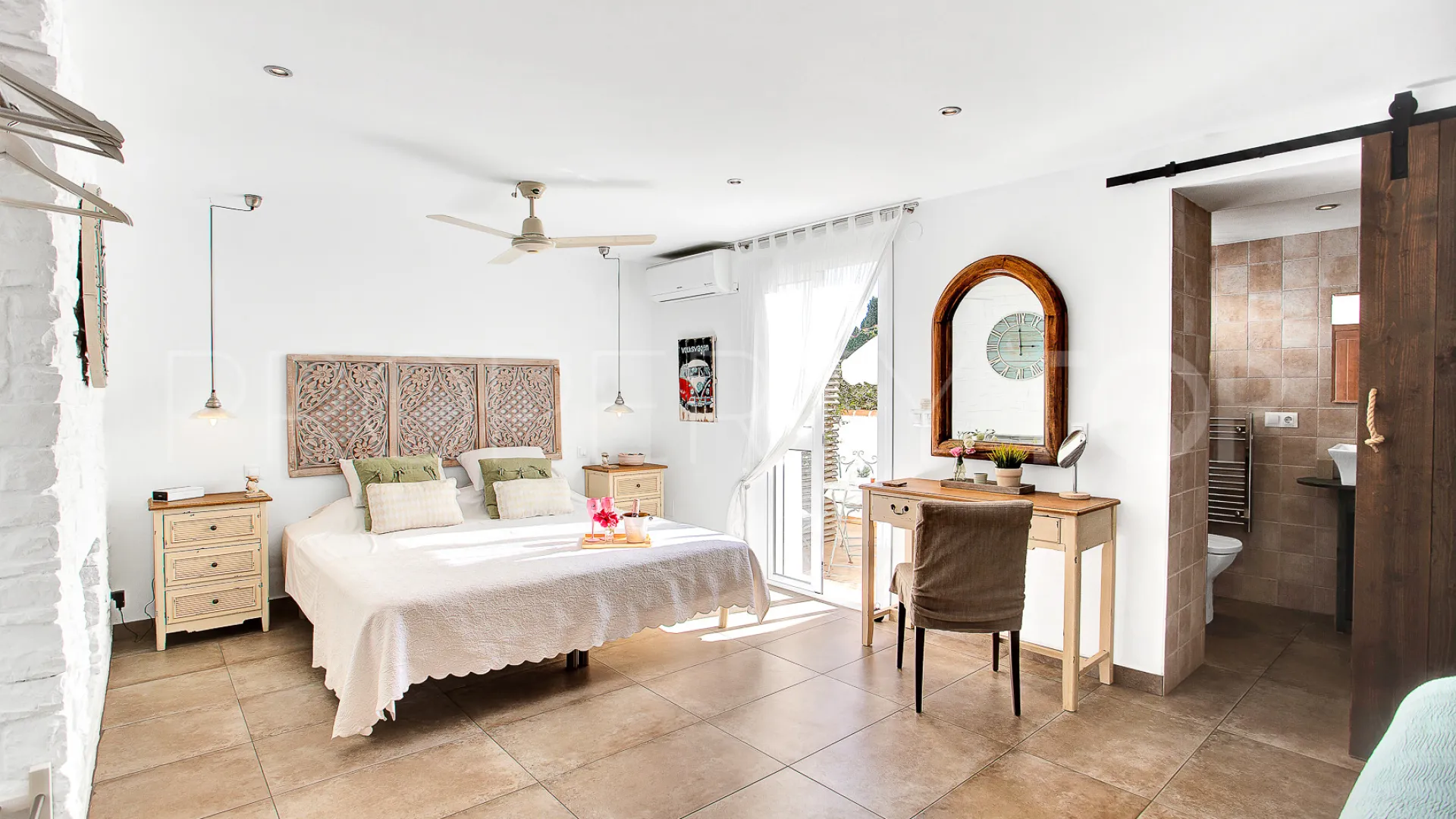 For sale villa with 6 bedrooms in Marbesa