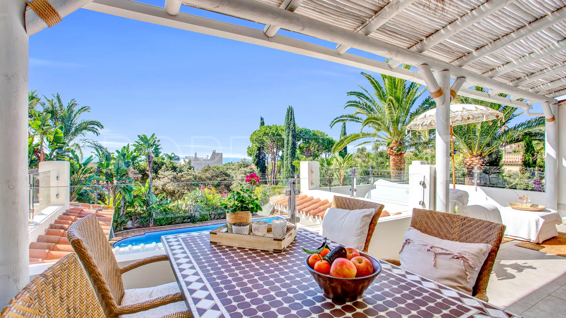 For sale villa with 6 bedrooms in Marbesa