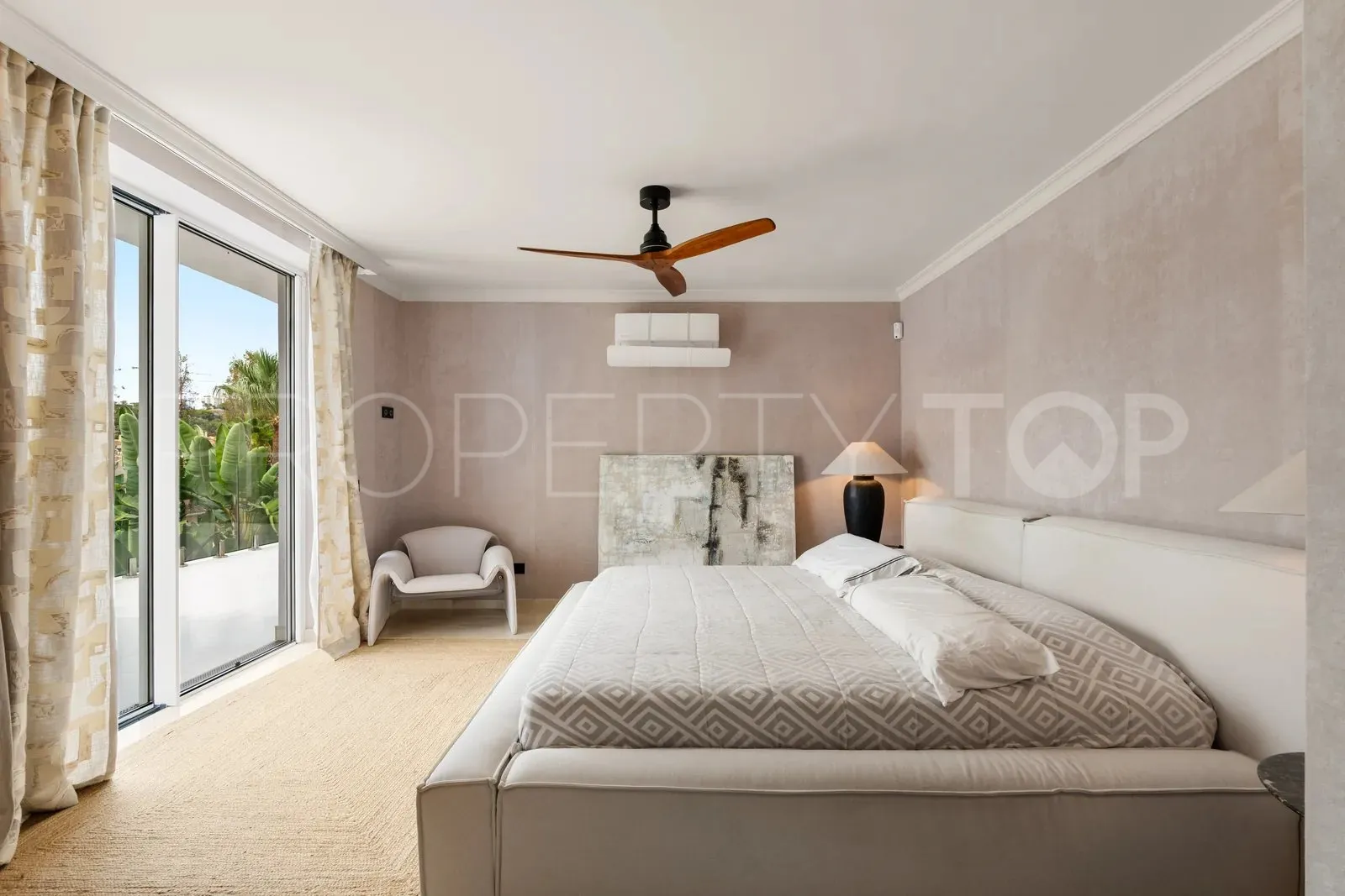 Villa for sale in Atalaya de Rio Verde