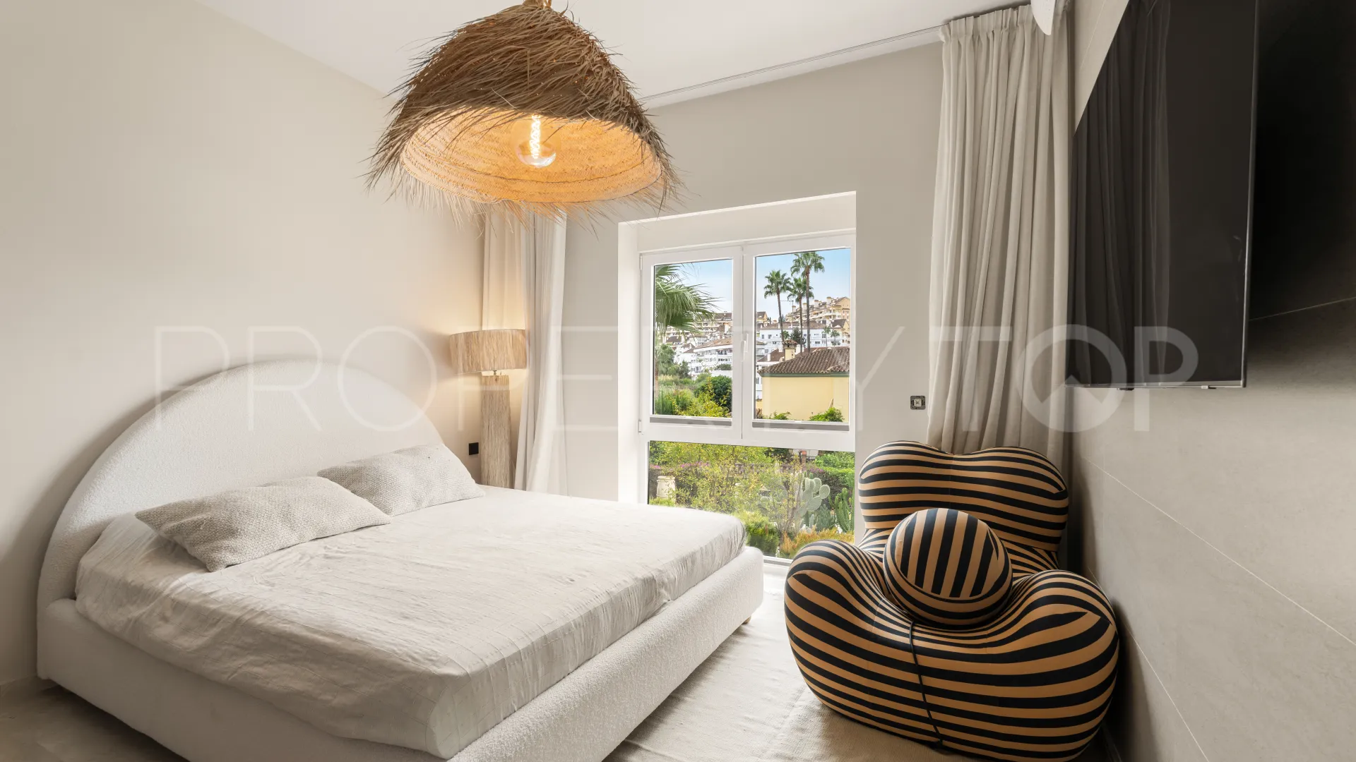 Villa for sale in Atalaya de Rio Verde