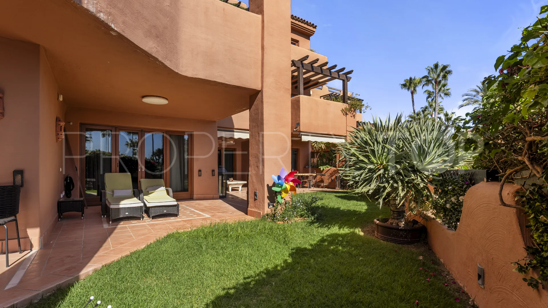 Comprar apartamento planta baja en Mar Azul
