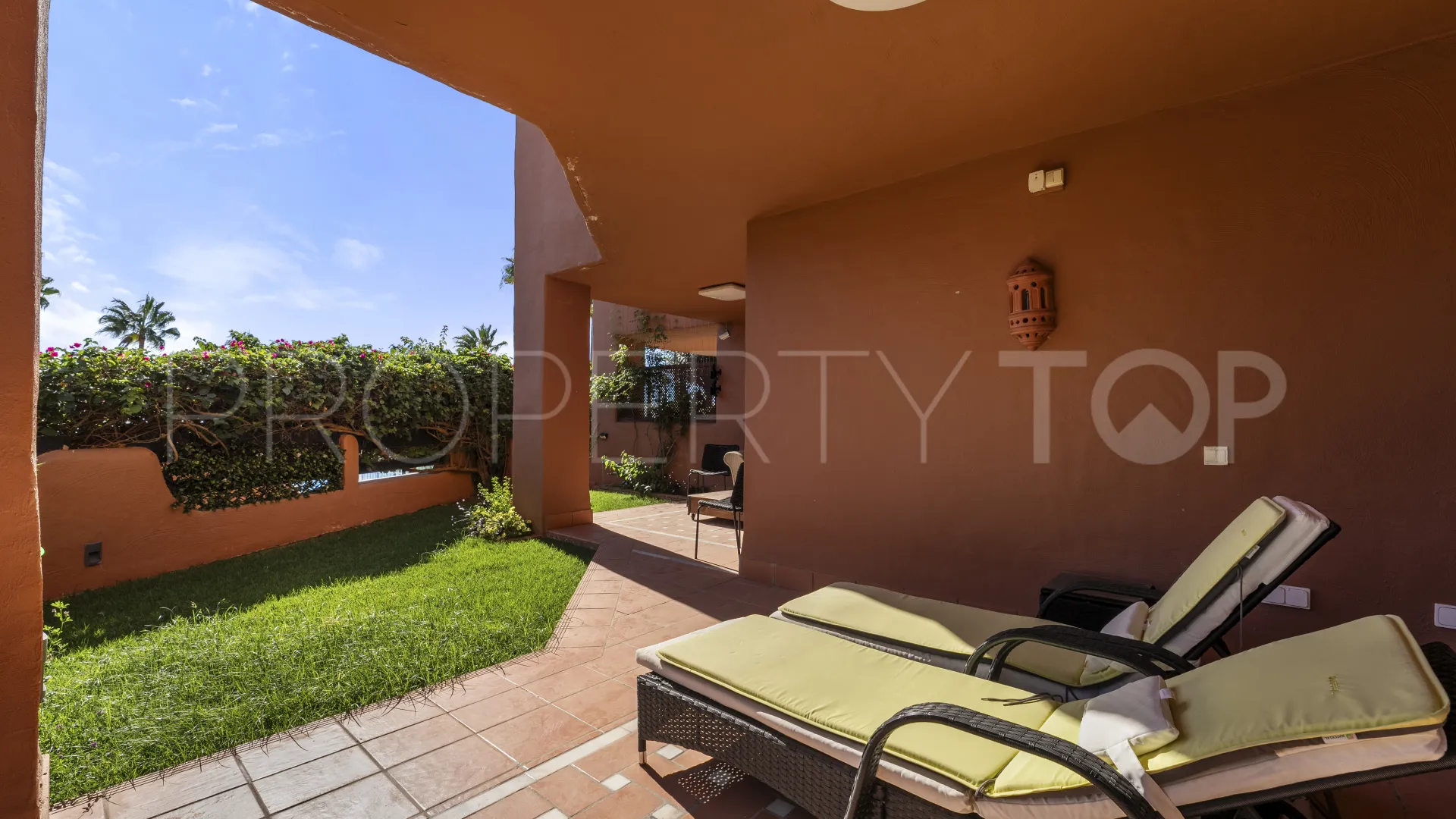 Comprar apartamento planta baja en Mar Azul