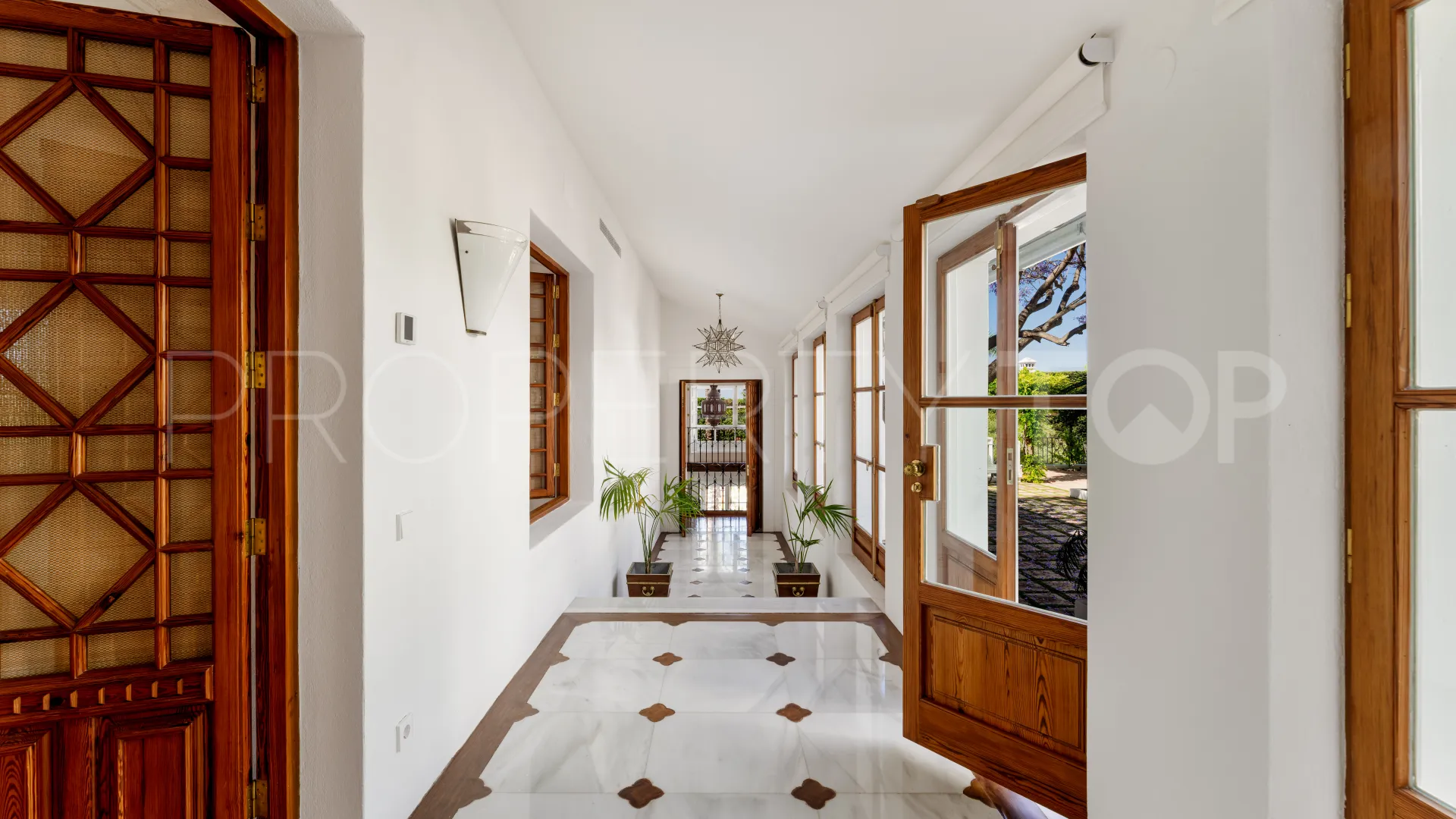 Sierra Blanca, villa de 6 dormitorios en venta
