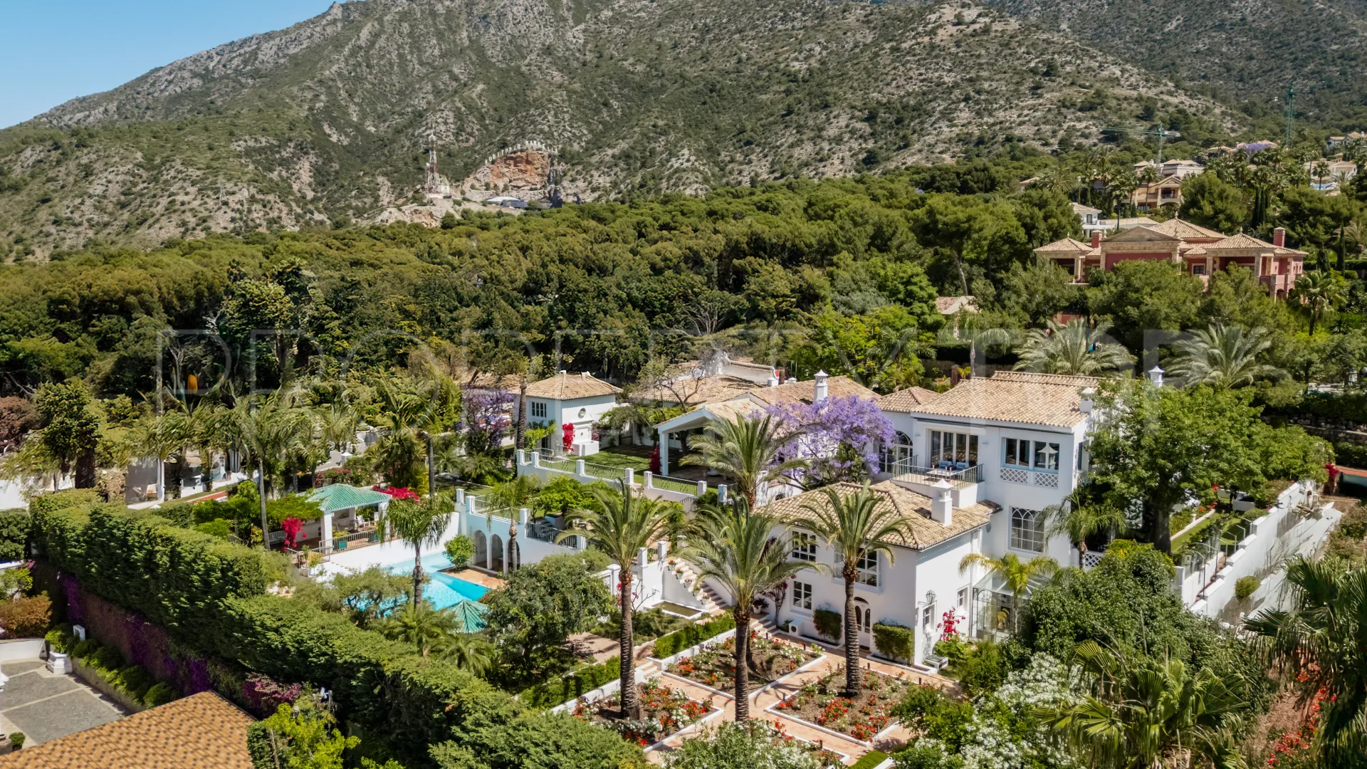 Sierra Blanca, villa de 6 dormitorios en venta