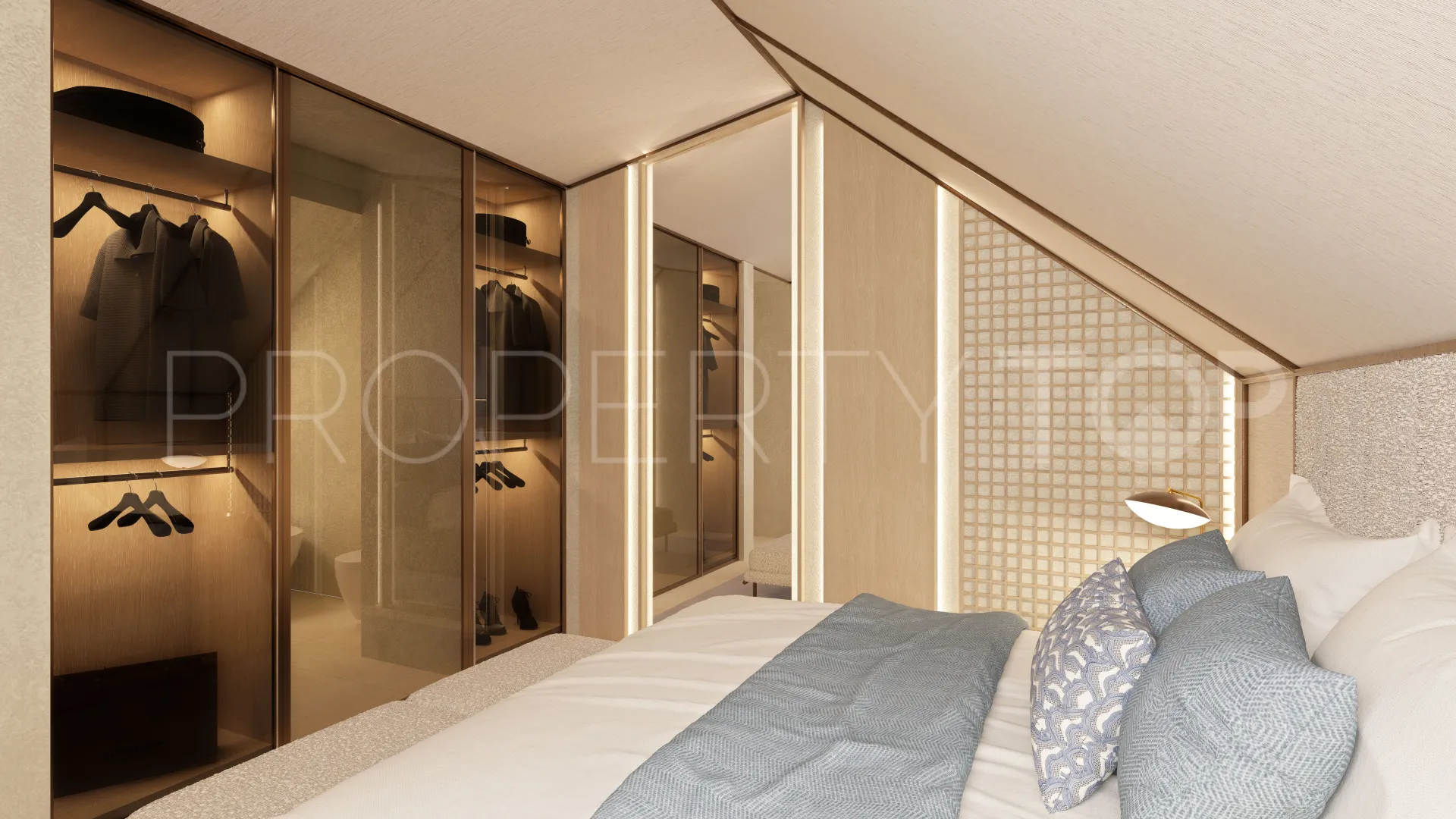 Town house for sale in Golden Mile