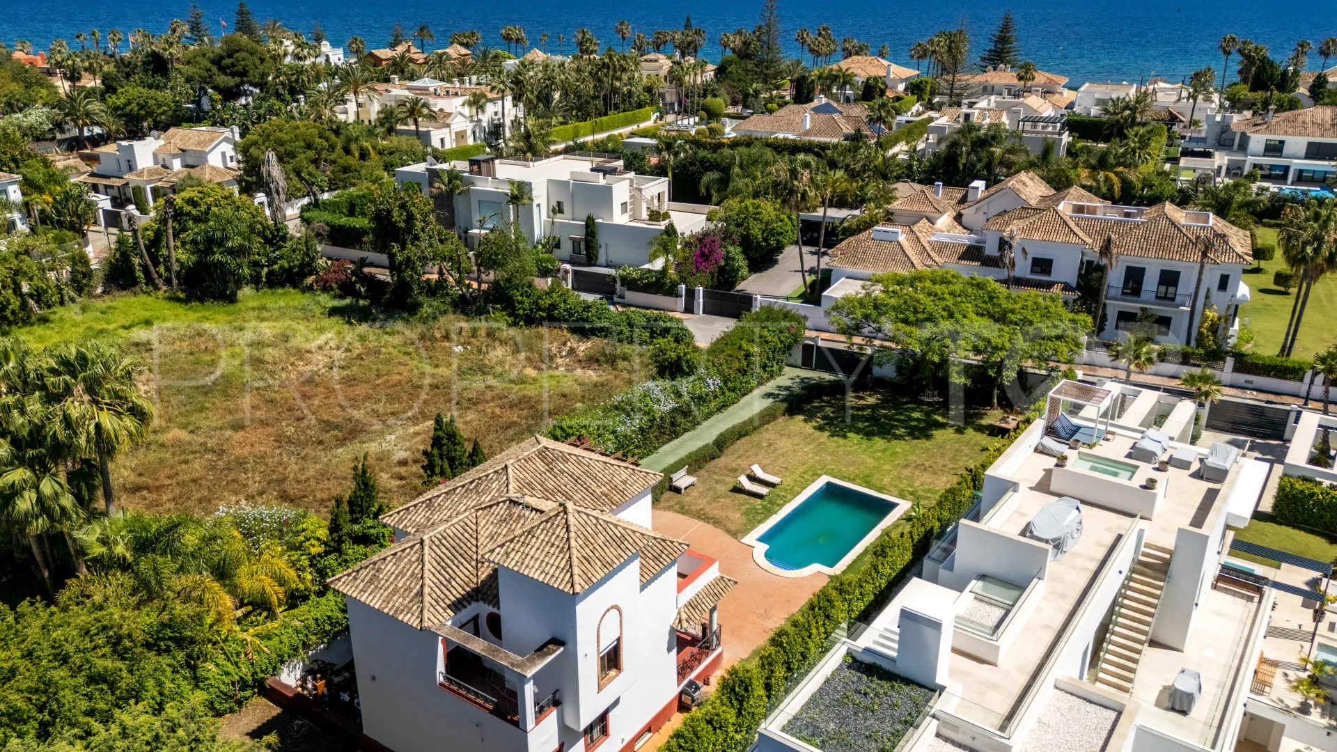 Villa for sale in Casasola