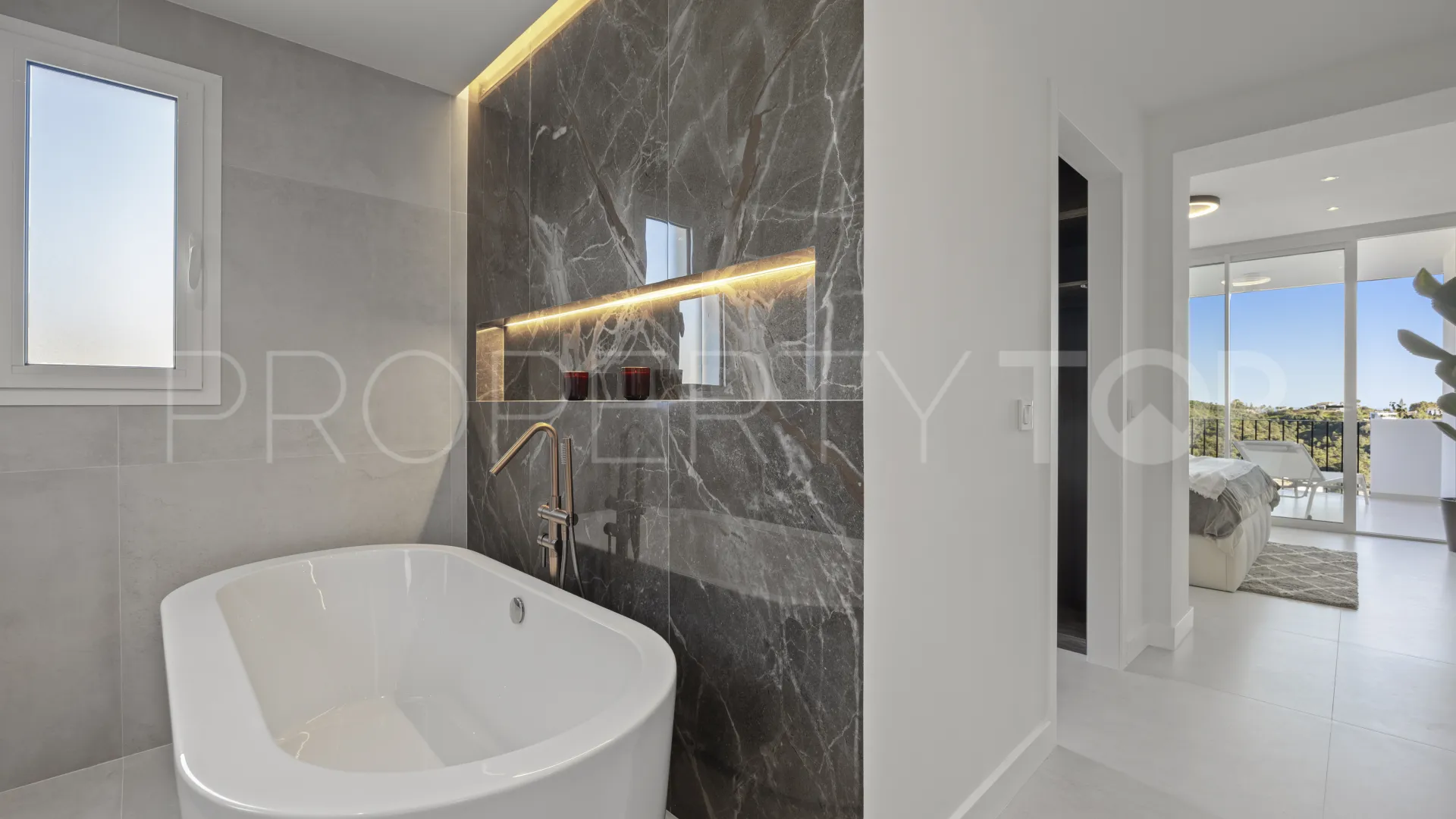 Apartamento a la venta en Altos de La Quinta de 3 dormitorios