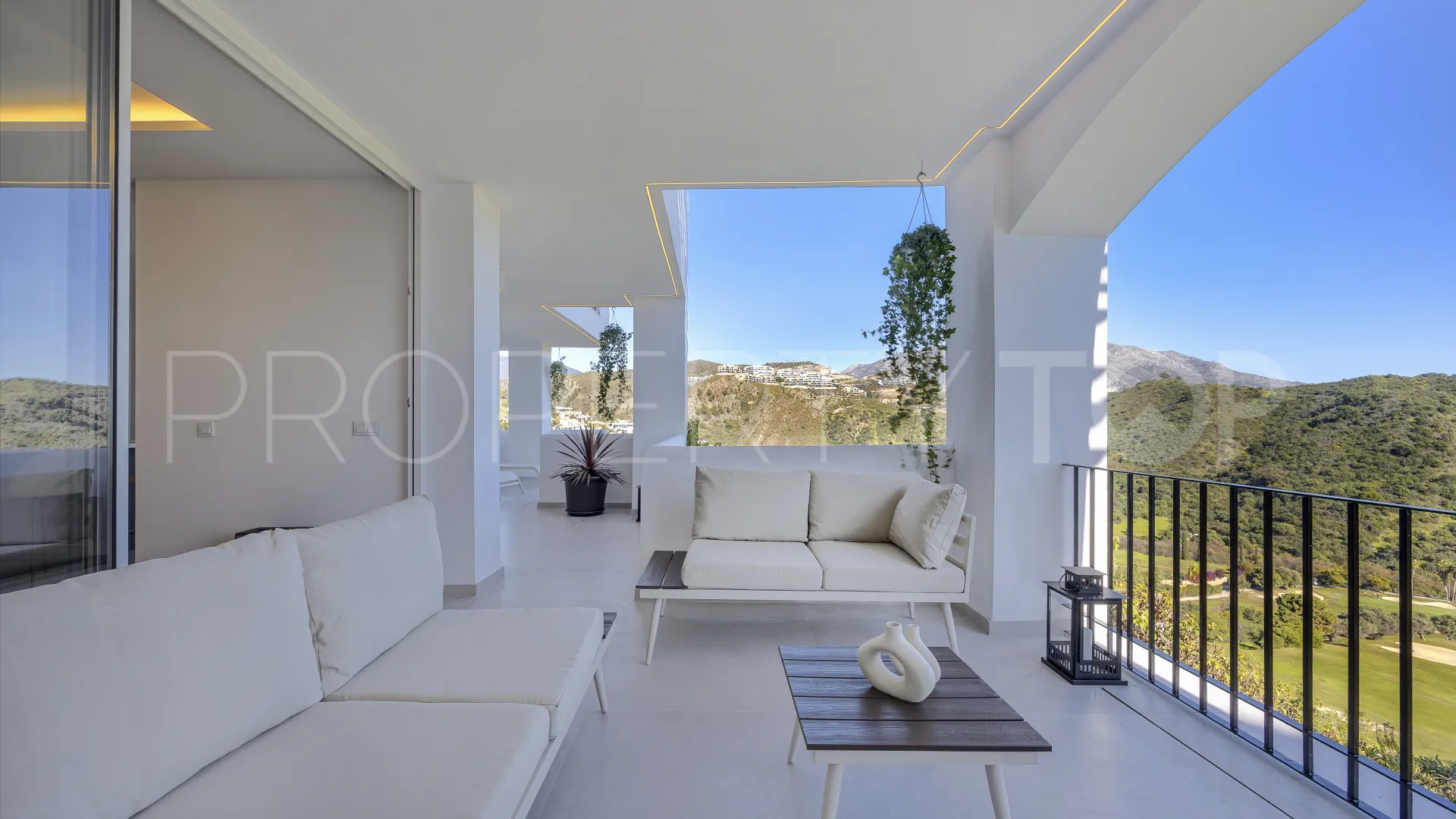Apartamento a la venta en Altos de La Quinta de 3 dormitorios