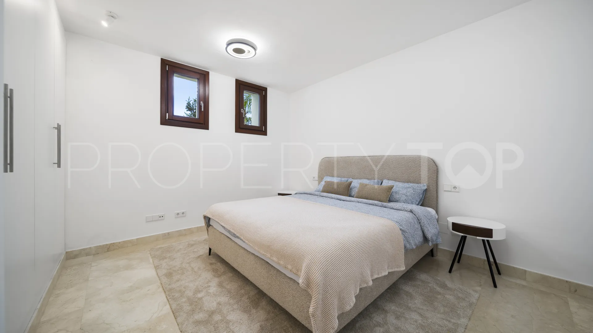 7 bedrooms La Capellania town house for sale