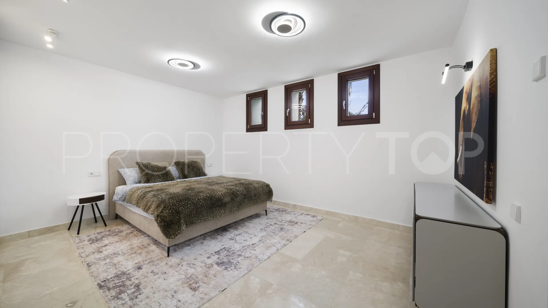 7 bedrooms La Capellania town house for sale