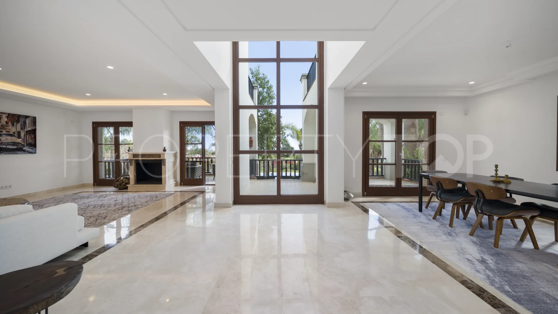 7 bedrooms La Capellania town house for sale