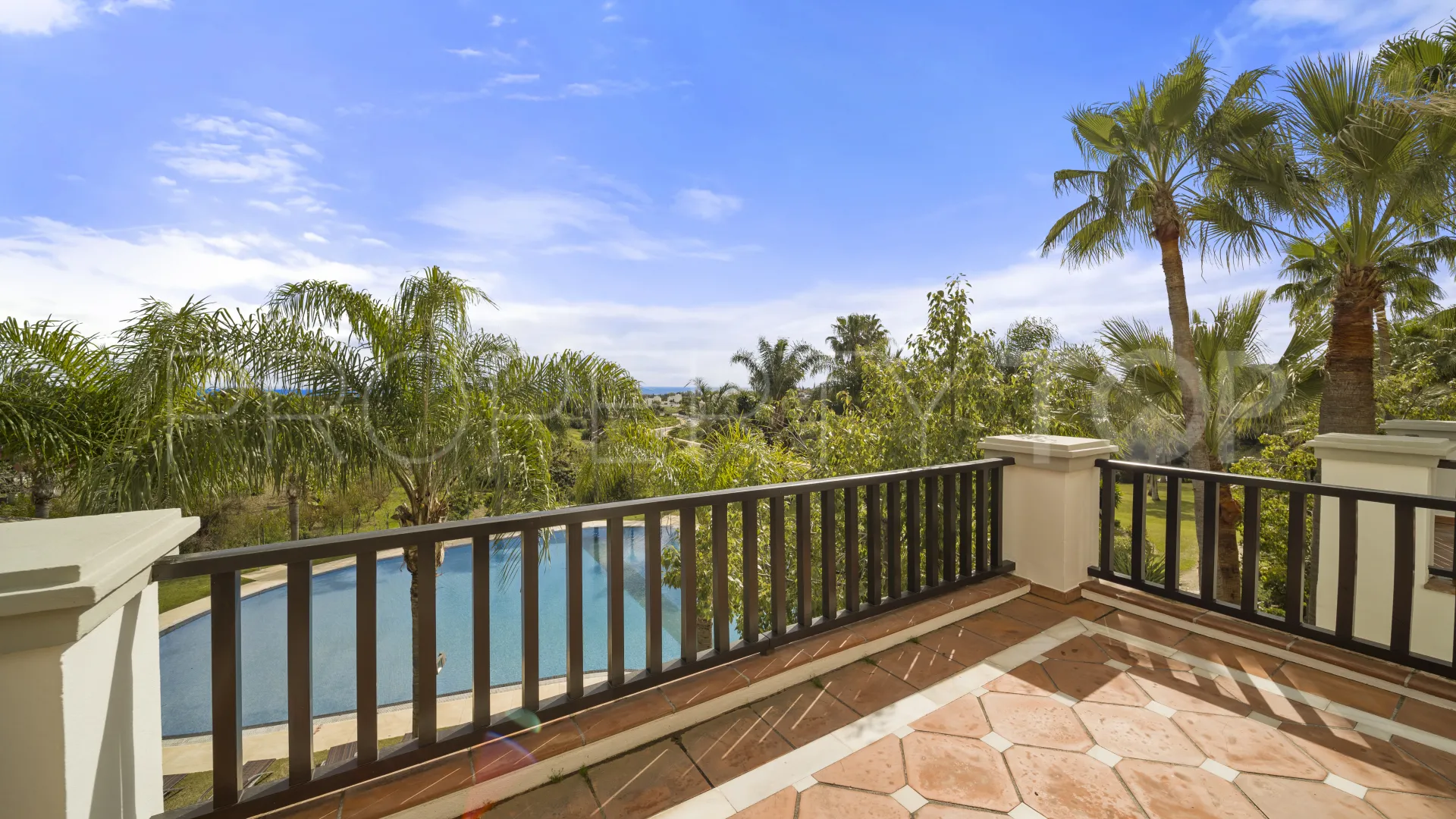 7 bedrooms La Capellania town house for sale