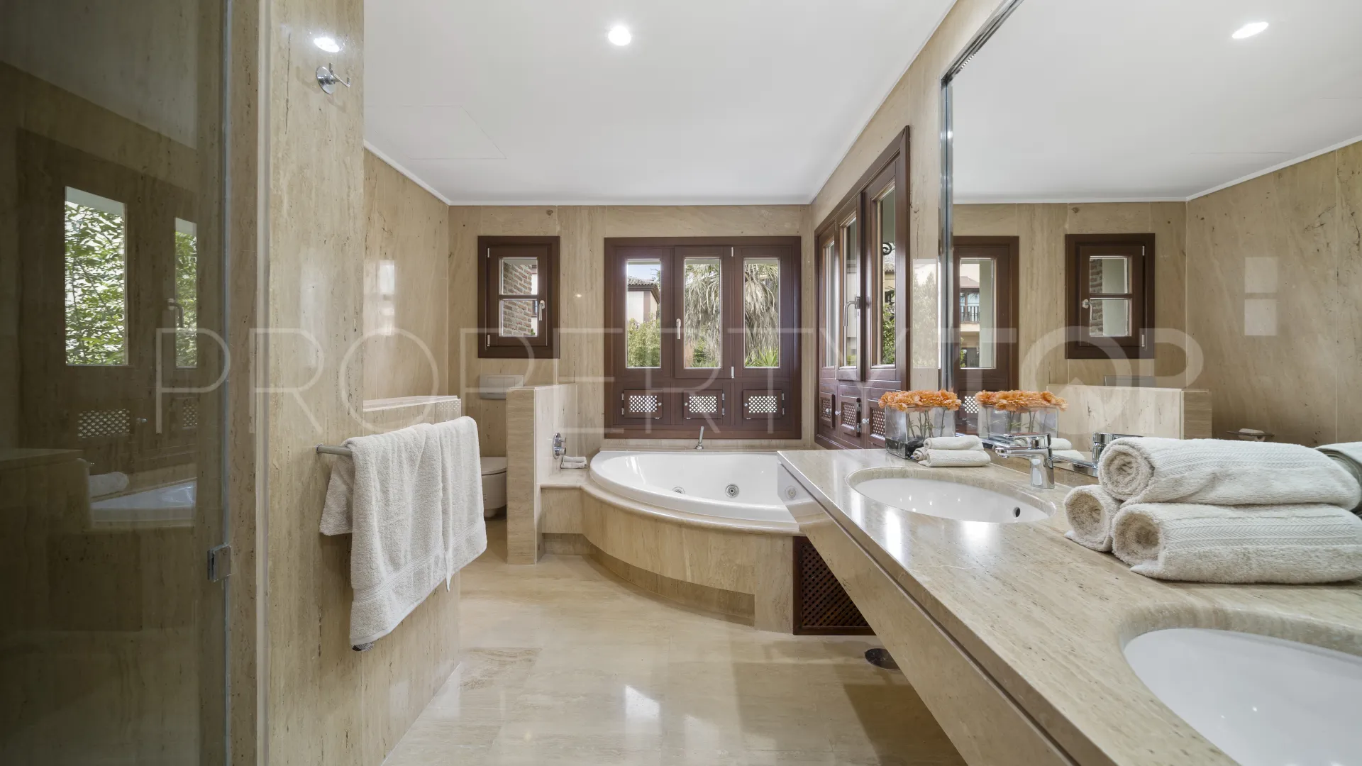 7 bedrooms La Capellania town house for sale