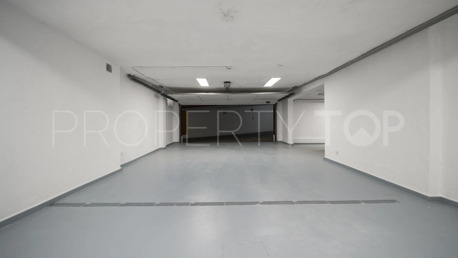 7 bedrooms La Capellania town house for sale