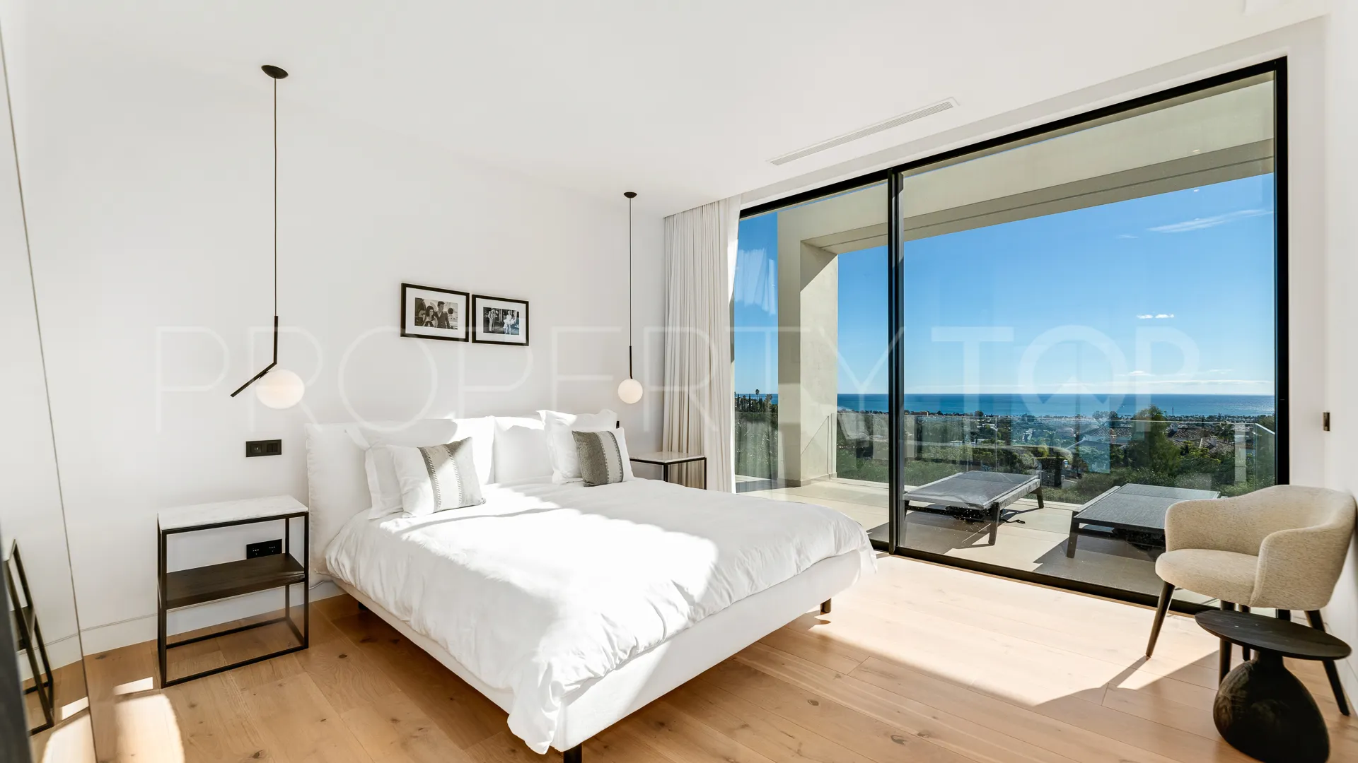 5 bedrooms Los Flamingos Golf villa for sale