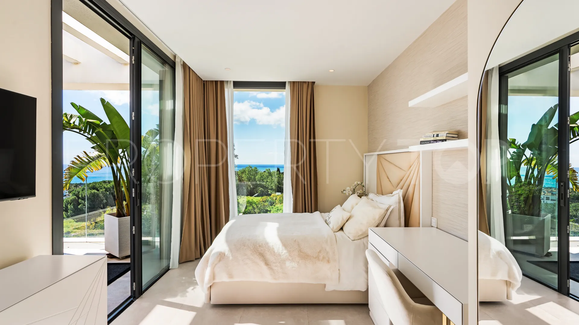 For sale villa in Sierra Blanca
