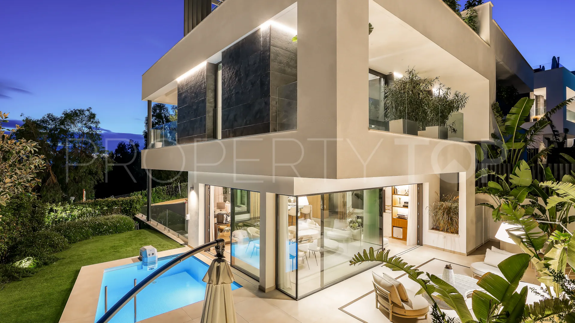 For sale villa in Sierra Blanca