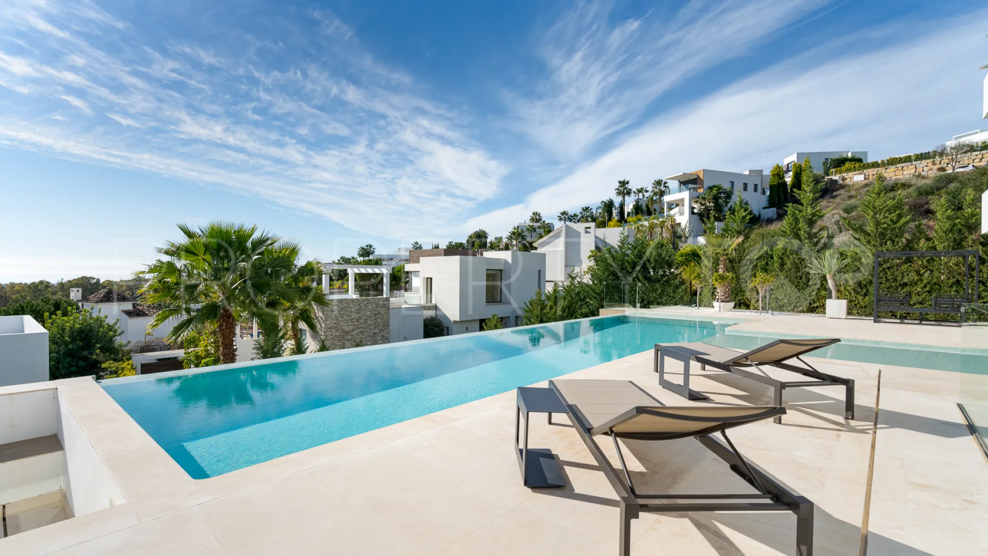 Villa for sale in La Alqueria with 5 bedrooms