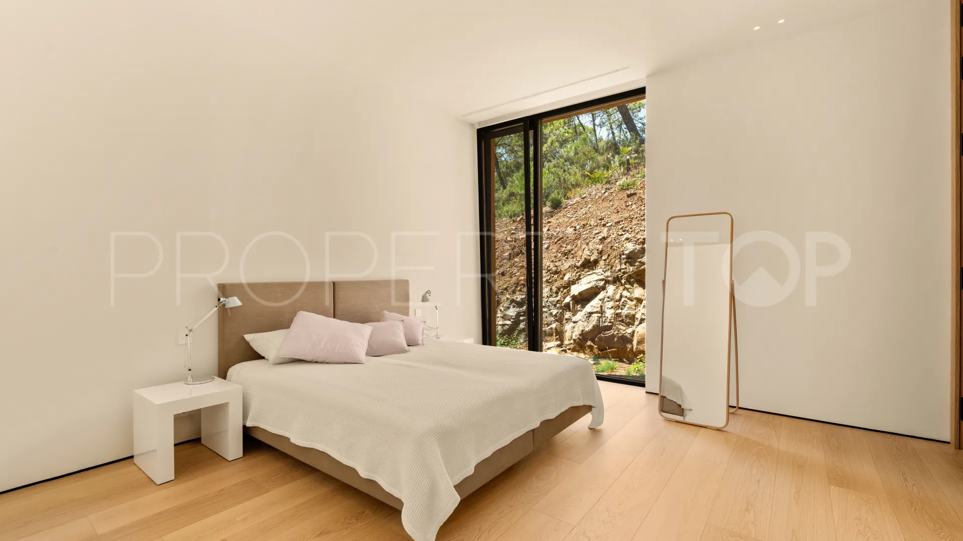 Comprar villa en Monte Mayor