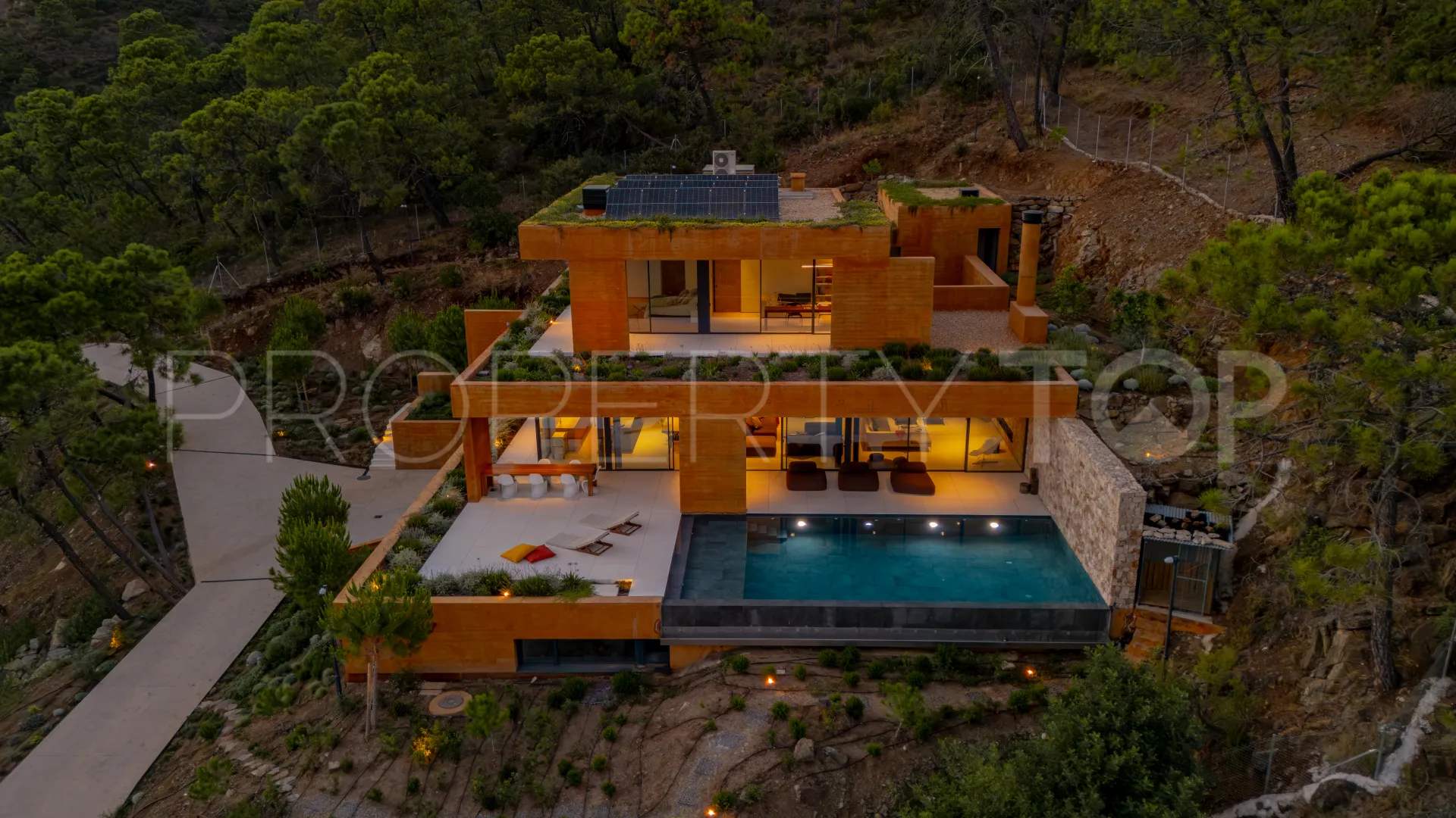 Comprar villa en Monte Mayor